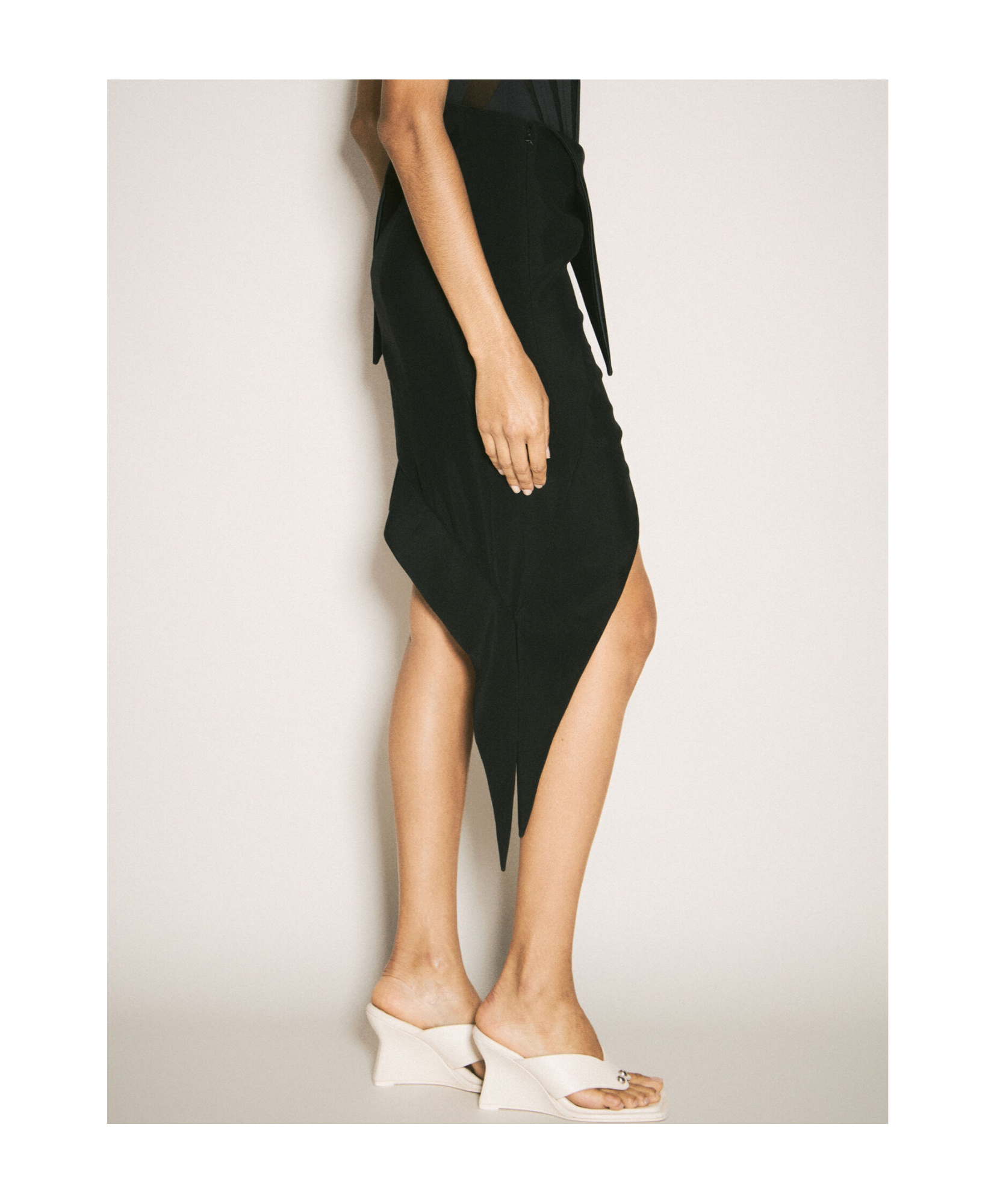 Mugler Asymmetrical Skirt In Black