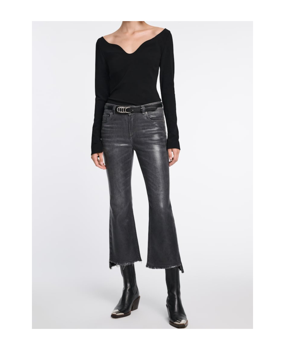 Dorothee Schumacher Structured V-neck Top In Black
