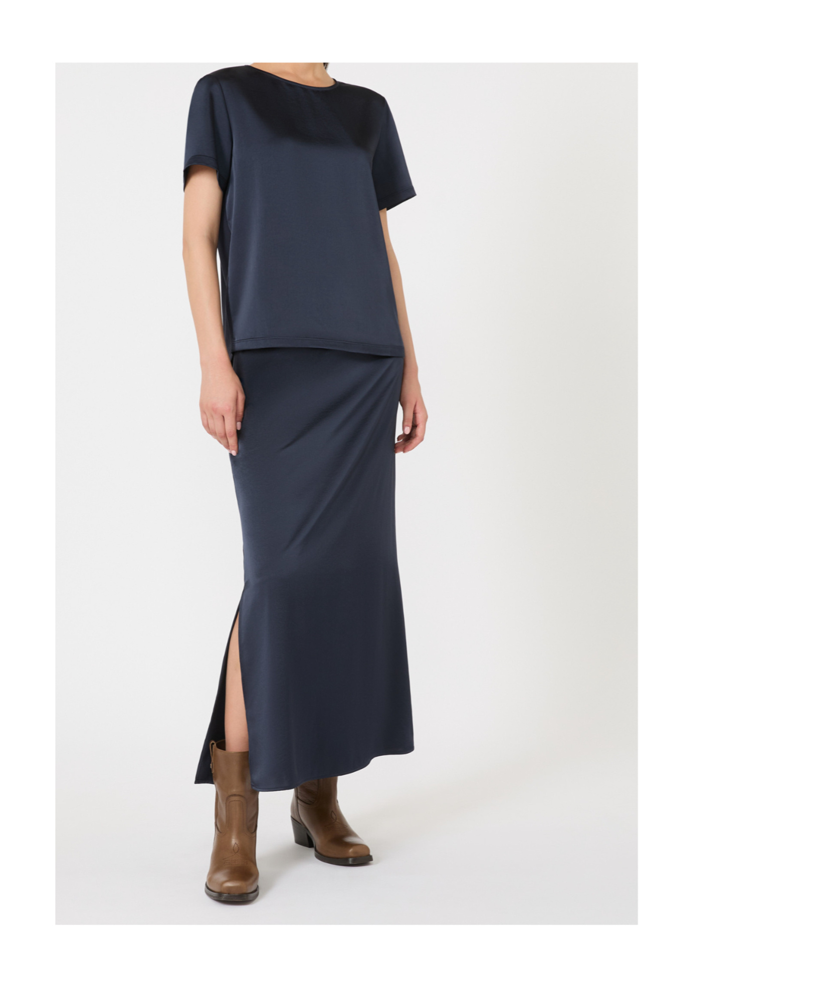 Weekend Max Mara Amburgo T-shirt In Satin And Jersey In Blue