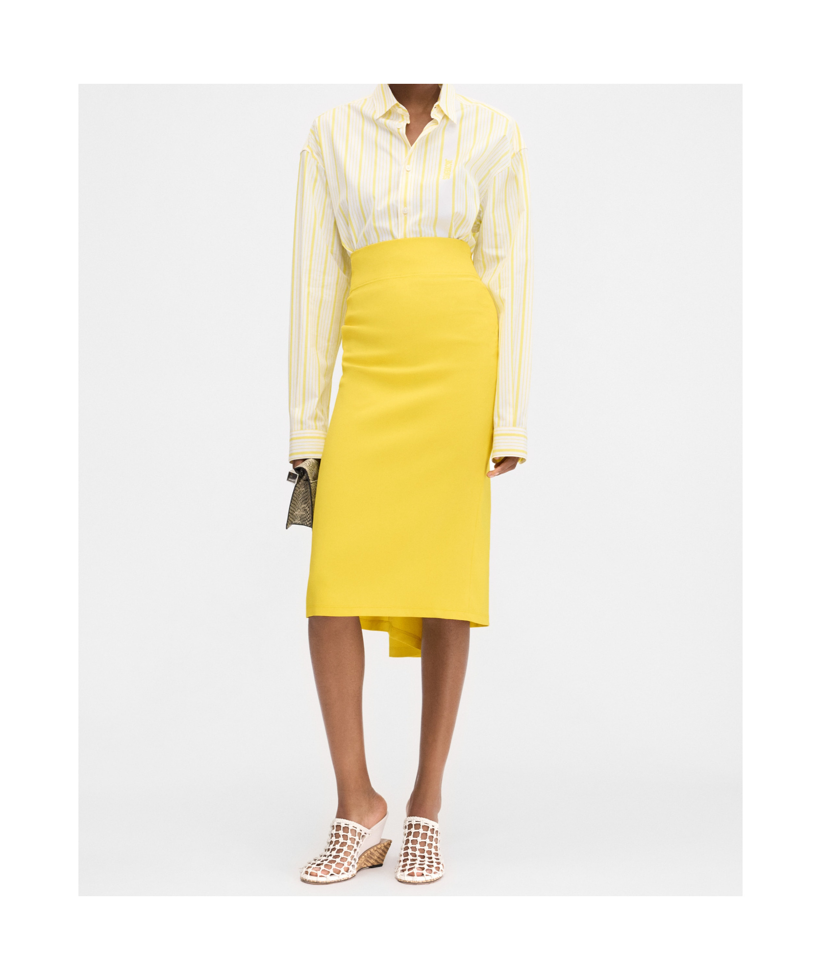Shop Jacquemus The Sablier Skirt In Yellow