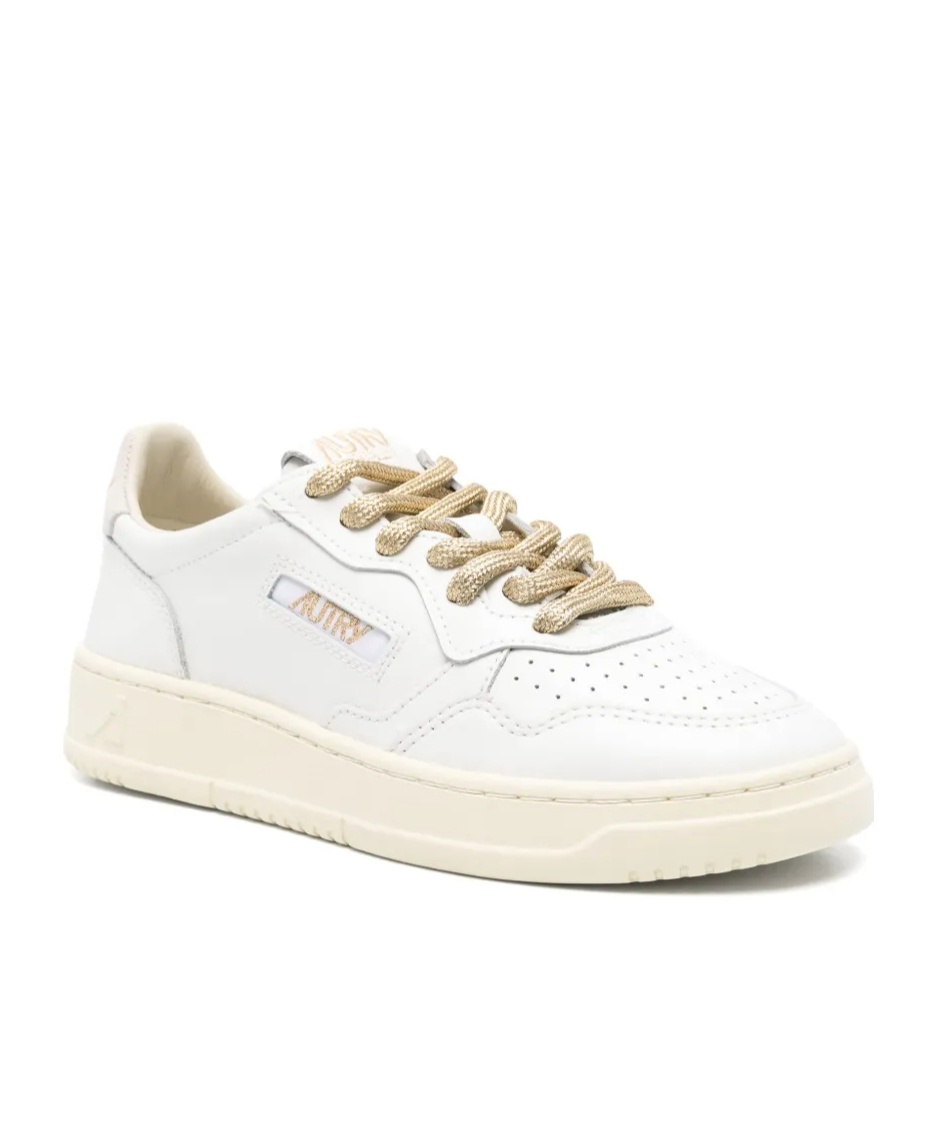 Autry Medalist Low Sneakers In White Leather And Suede Heel Tab In White