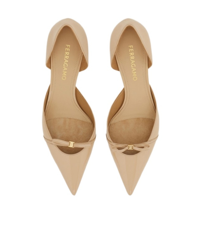 Ferragamo Bow Tie Mid-heel Heels In Nude