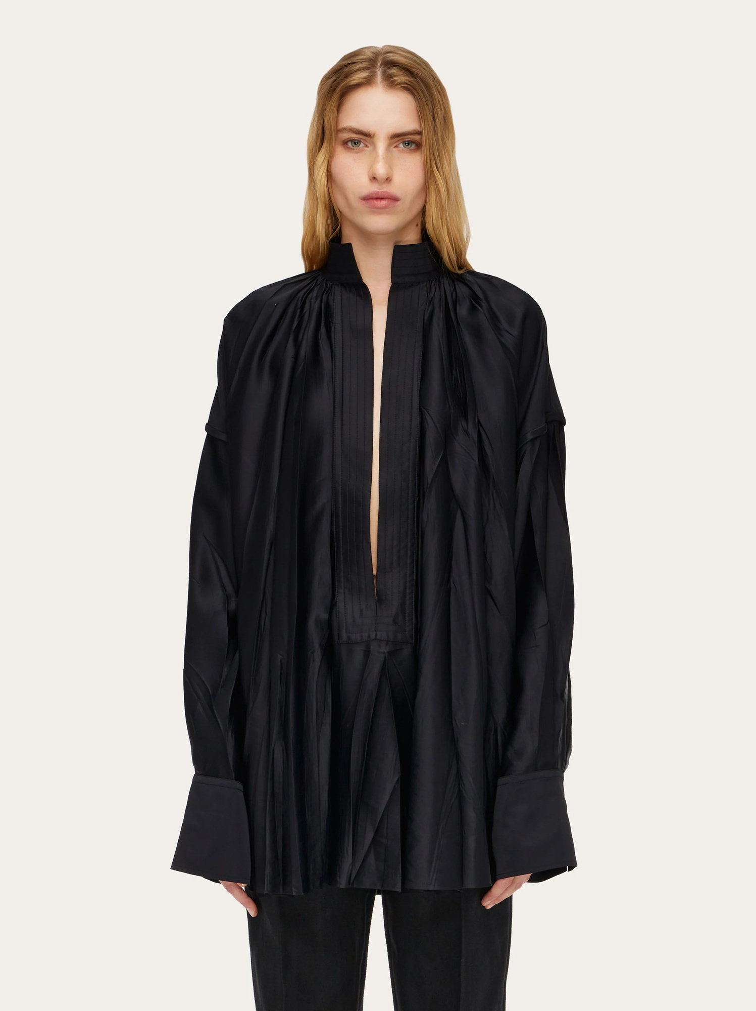 Ferragamo Sleeved Flare V-neck Top In Black