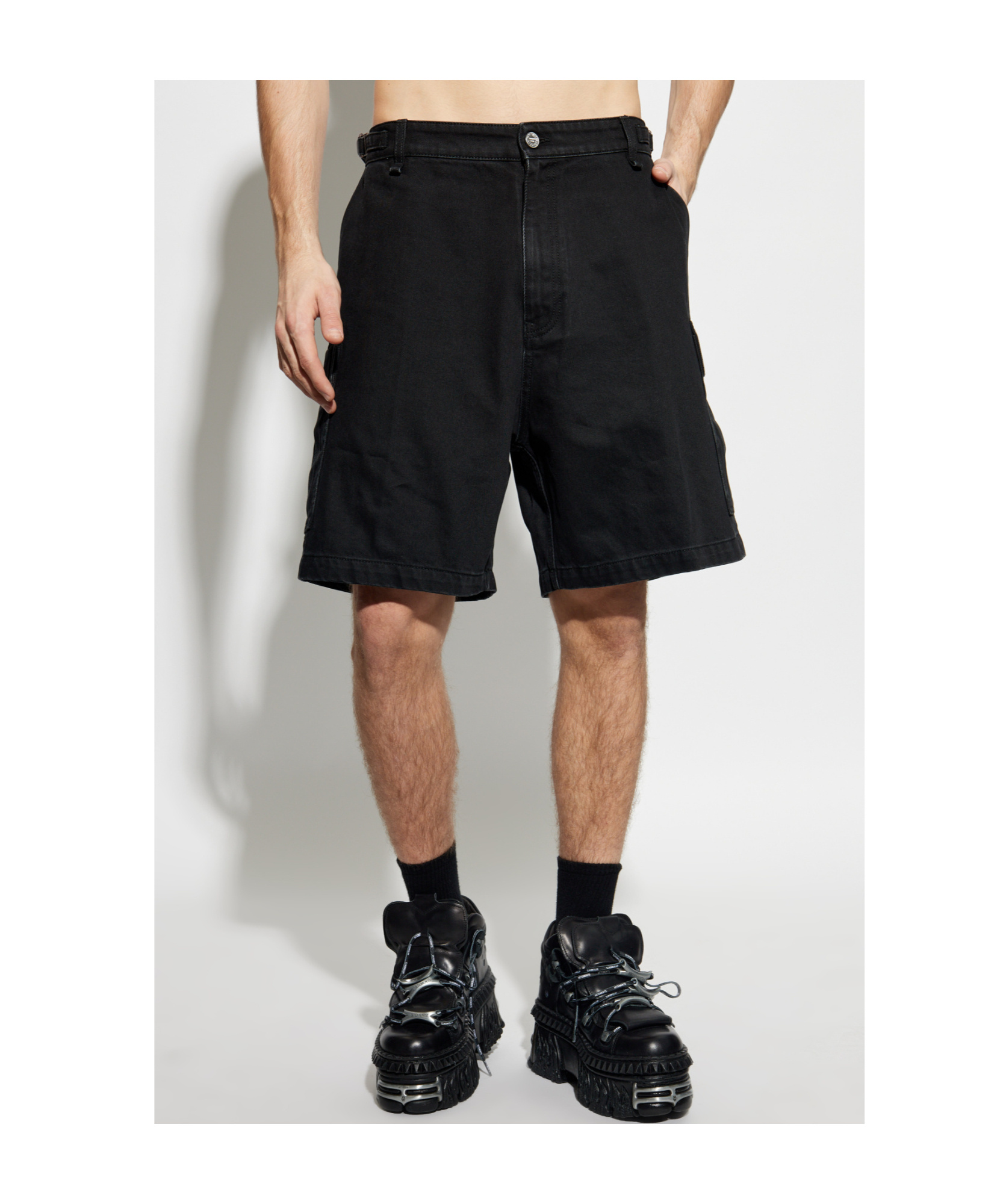 Vetements Tailored Shorts In Black