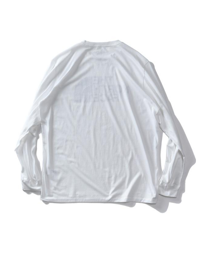 THE NORTH FACE LONG-SLEEVED T-SHIRT 