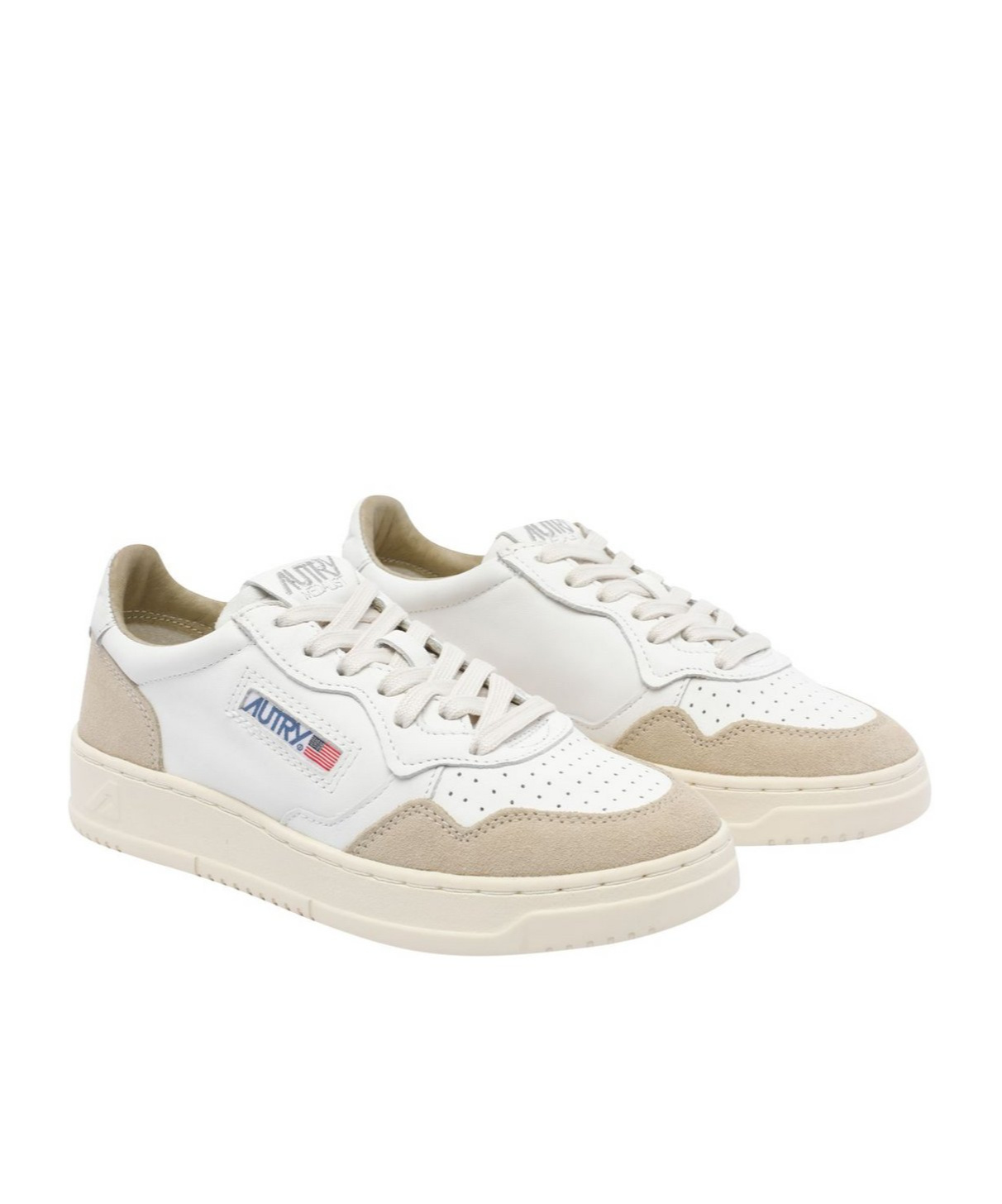 Autry Medalist Low Low-top Leather Sneakers In White