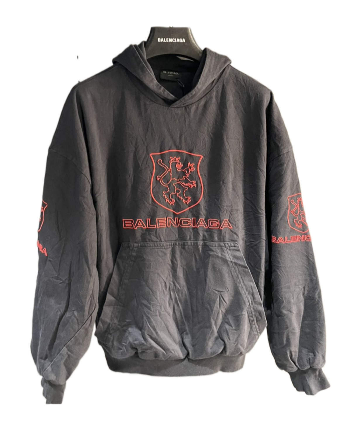 BALENCIAGA MEN'S LION CLUB LINED HOODIE REGULAR FIT IN BLACK/RED 
