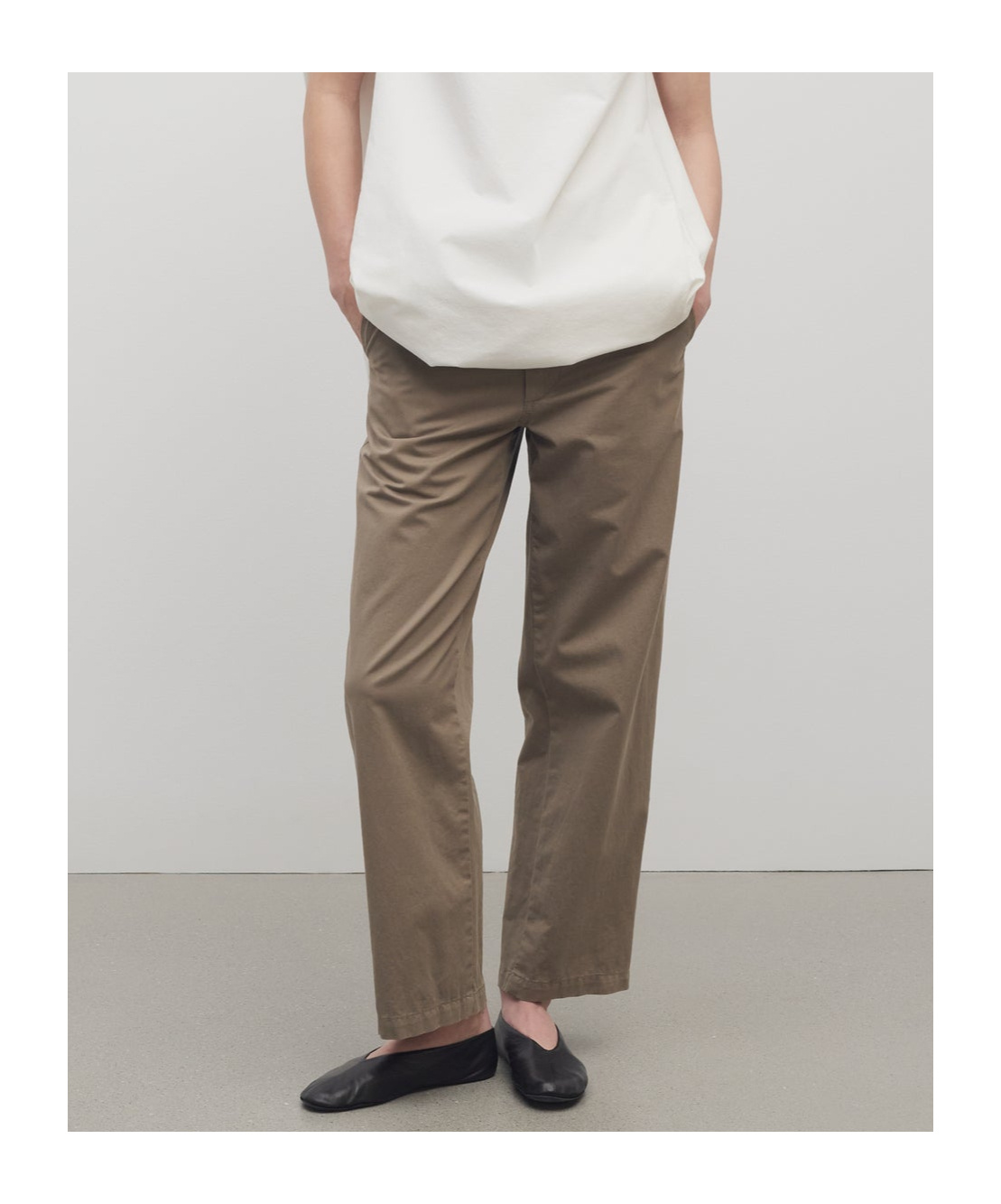 The Row Zalenka Cropped Cotton And Cashmere-blend Twill Straight-leg Pants In Brown