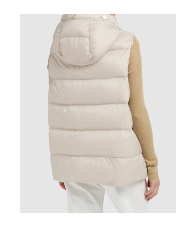 Max Mara Sleevless Down Vest