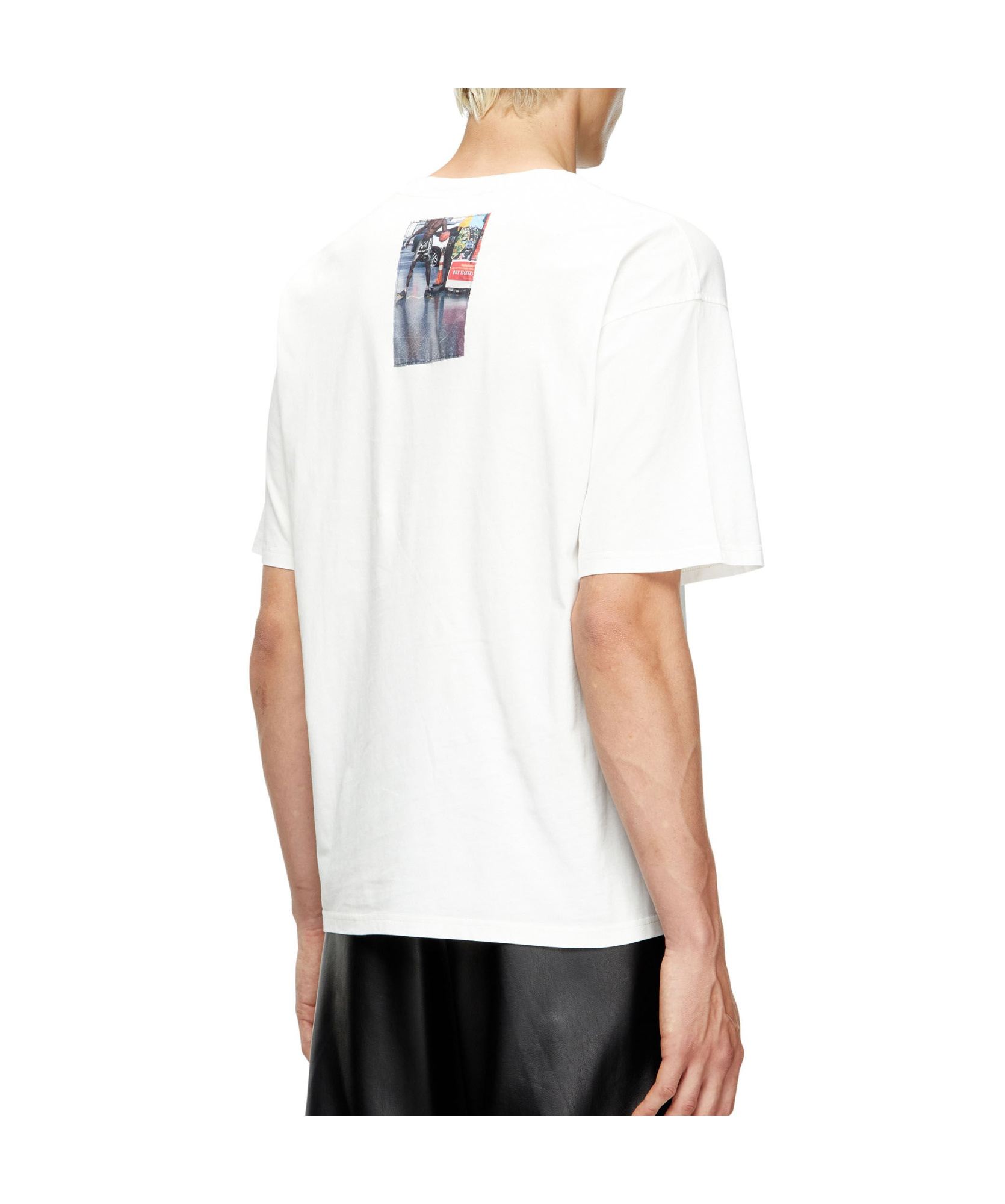 Diesel Mens 141 T-boxt-t3 Graphic-patch Cotton-jersey T-shirt In White
