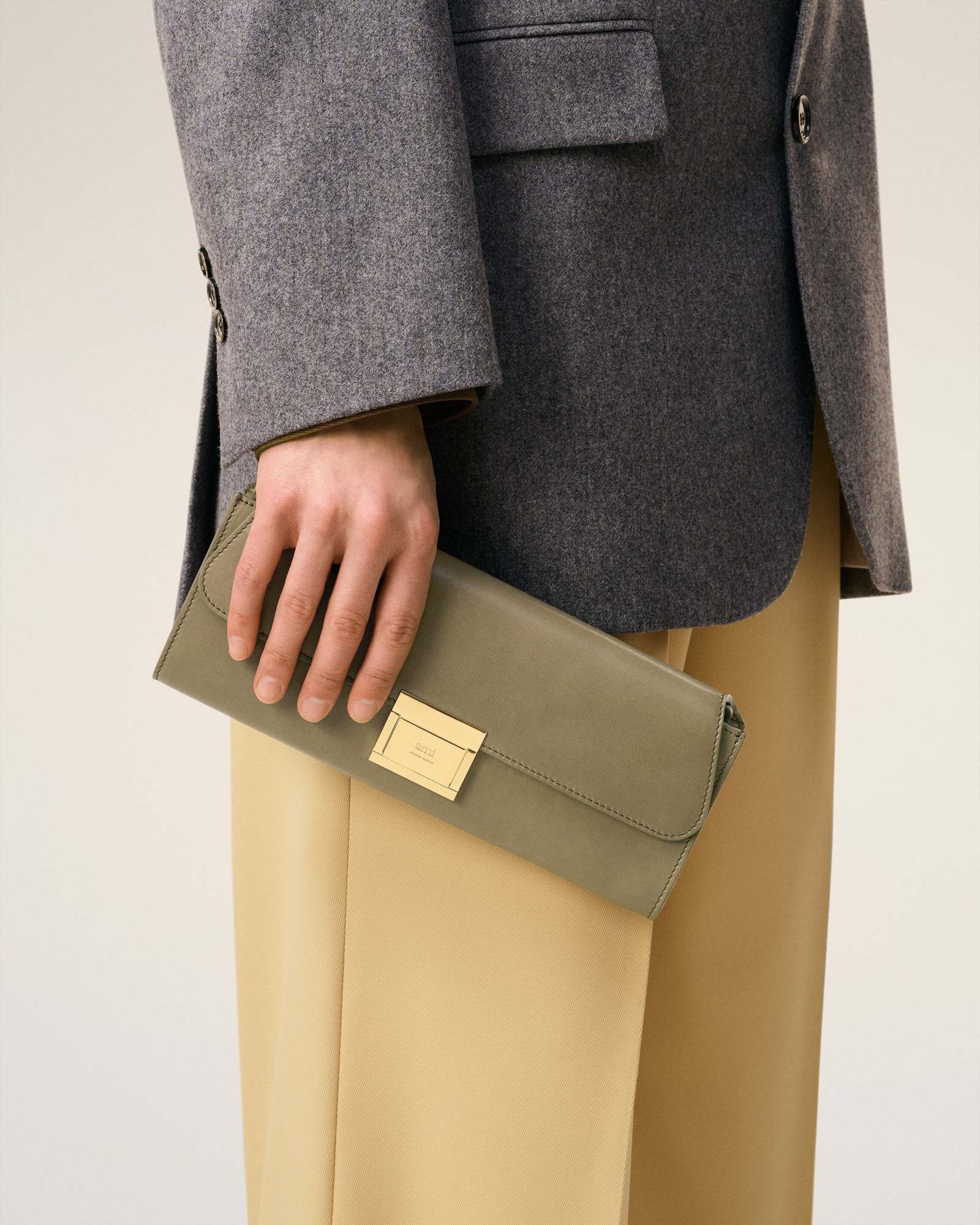 Ami Alexandre Mattiussi Flap Shoulder Bag In Green