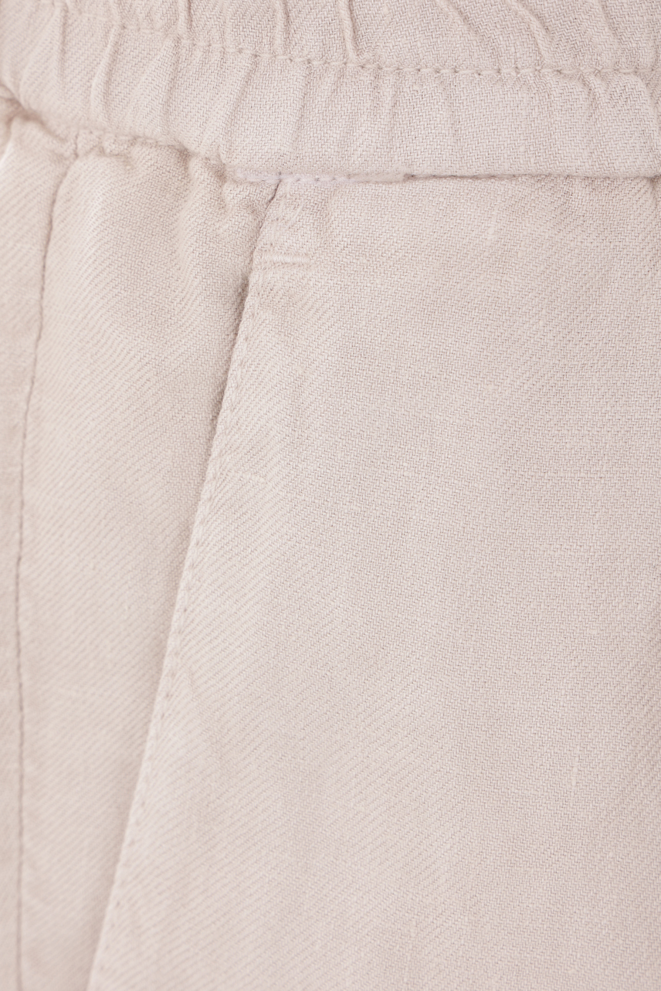 Brunello Cucinelli Drawstring-waistband Knee-length Bermuda Shorts In Nude