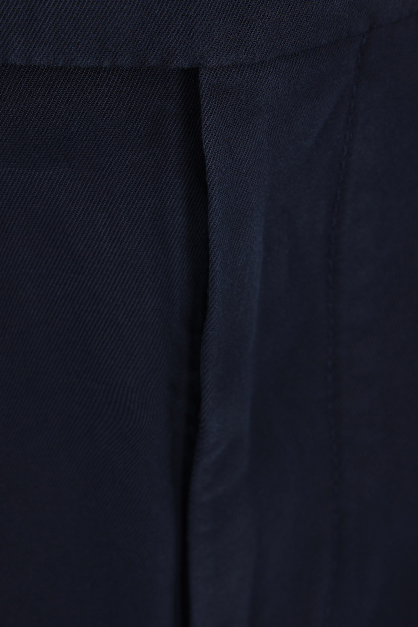 Brunello Cucinelli Regular Fit Trousers In Black