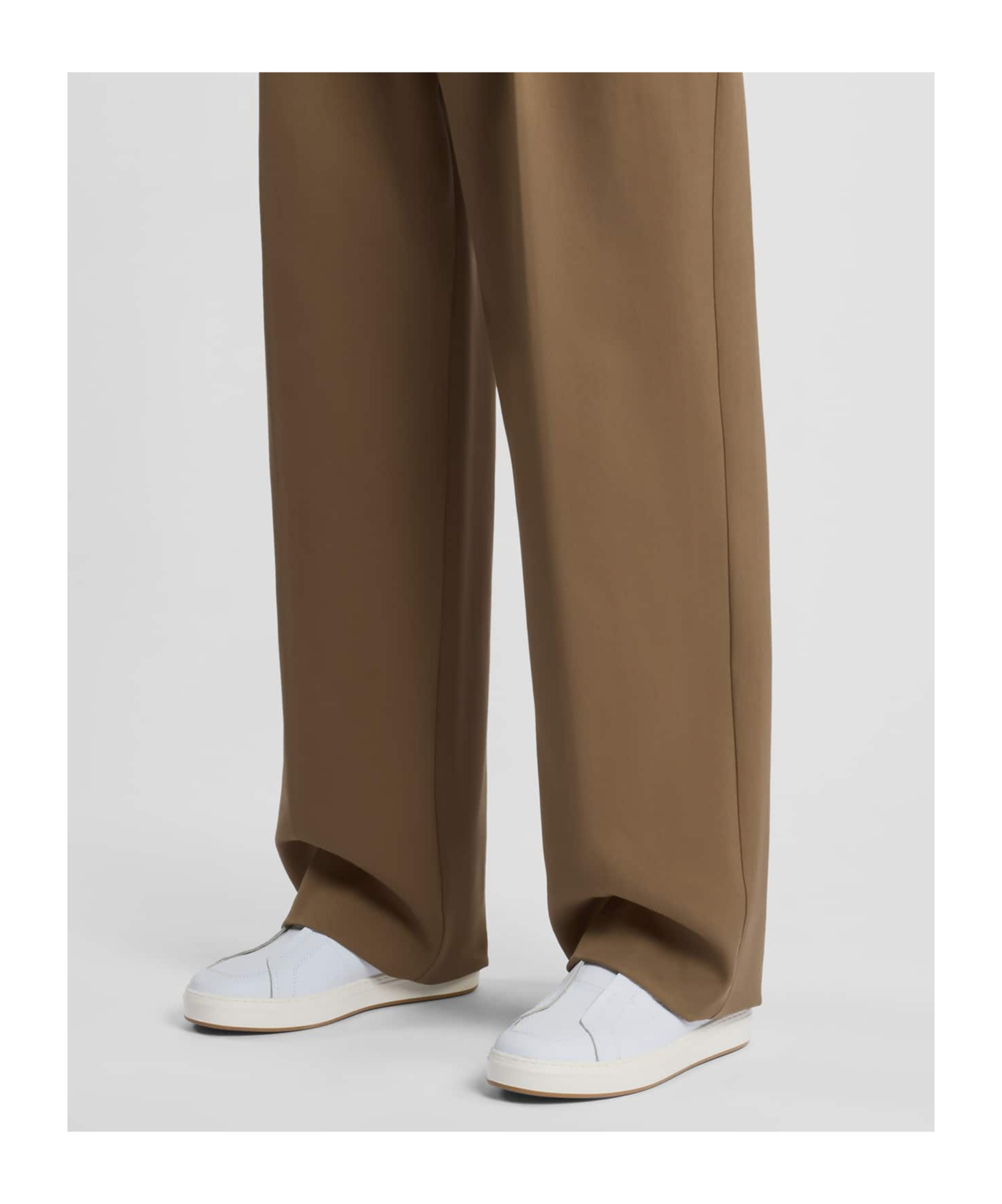 Hogan Round Head Low-cut Casual Shoes In White