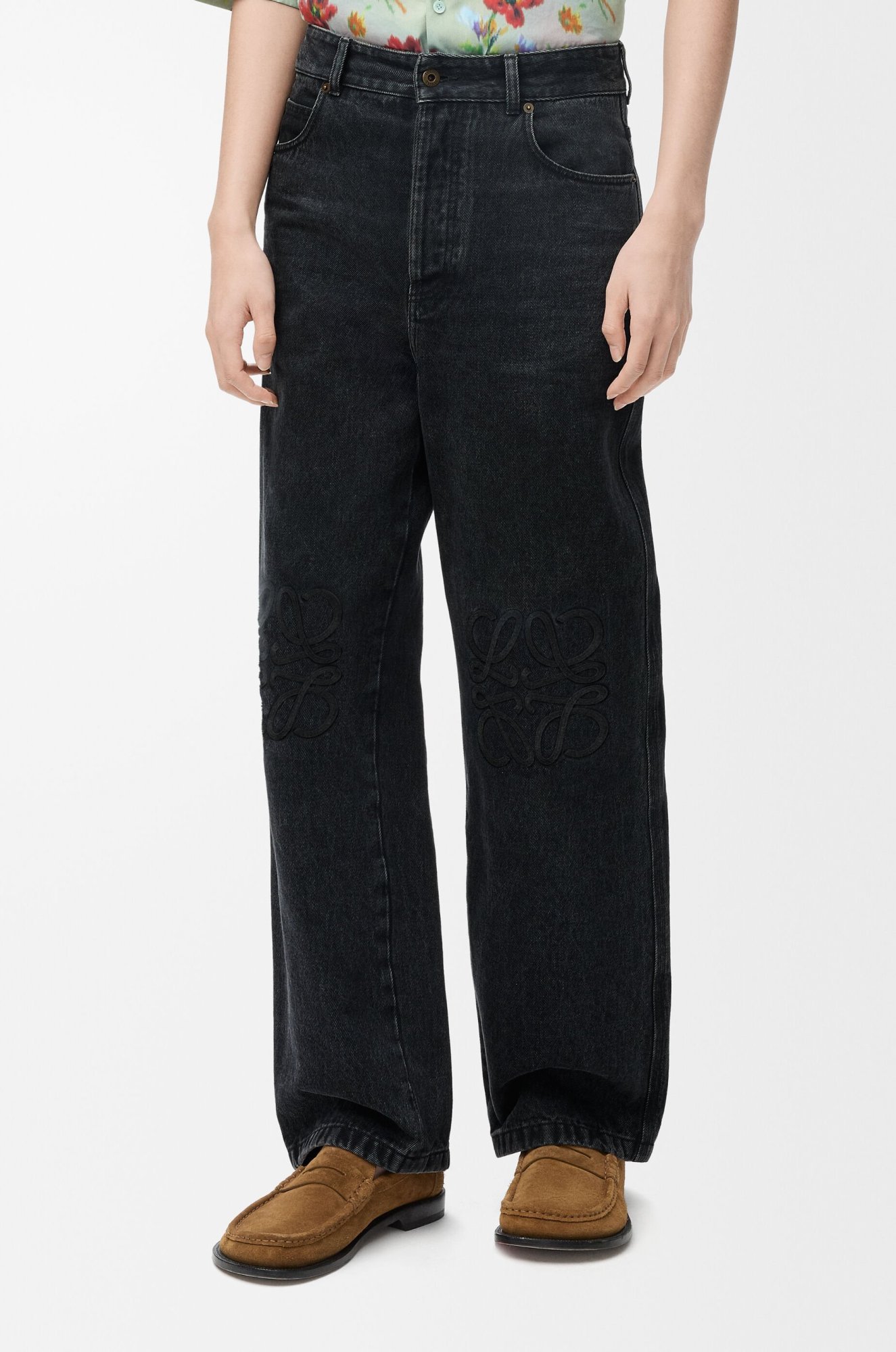 Loewe Logo-embroidered Cotton Jeans In Black