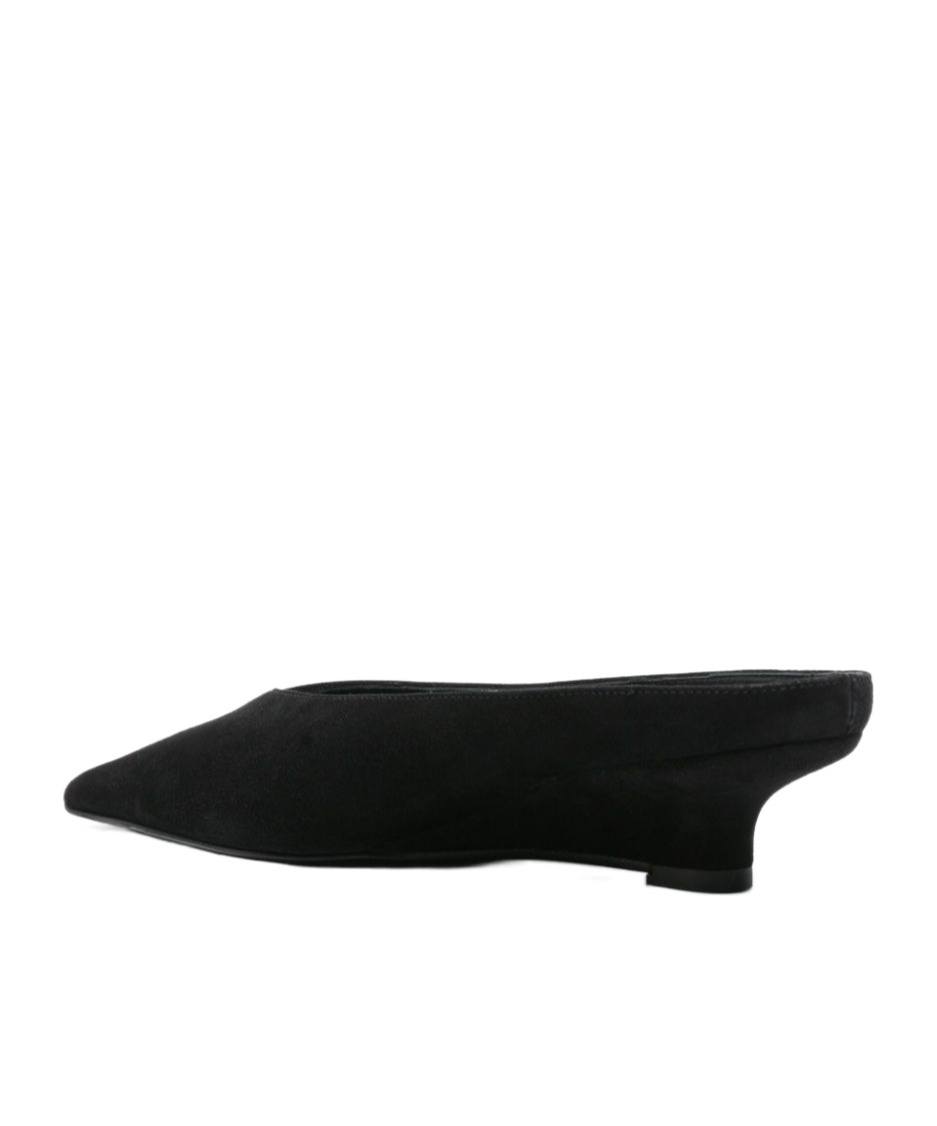 Totême Flat Shoes Toteme Woman Color Black In Black