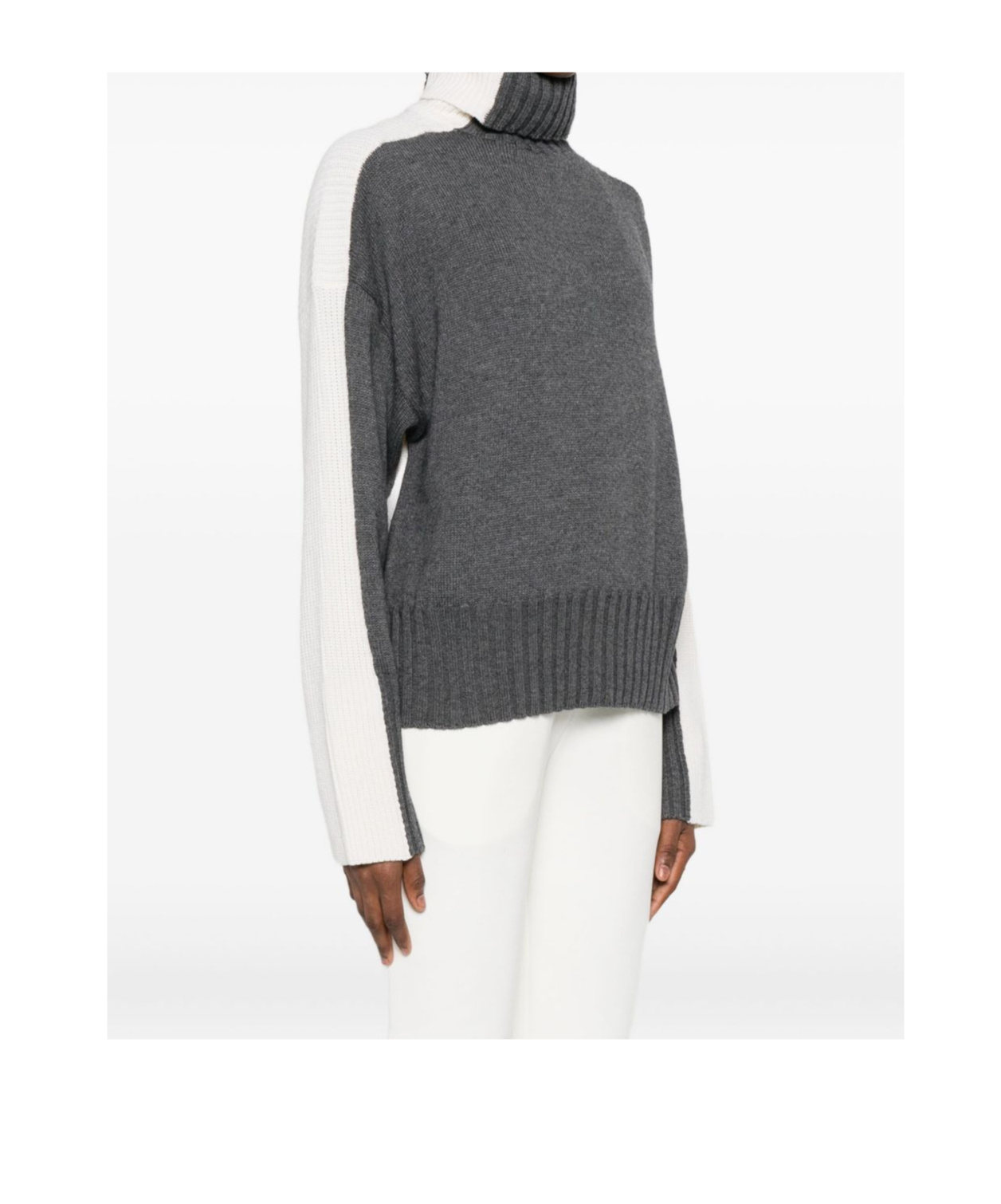 Twinset Textured Knit Sweaters With Ribbed Cuffs And Classic Neckline In Gray