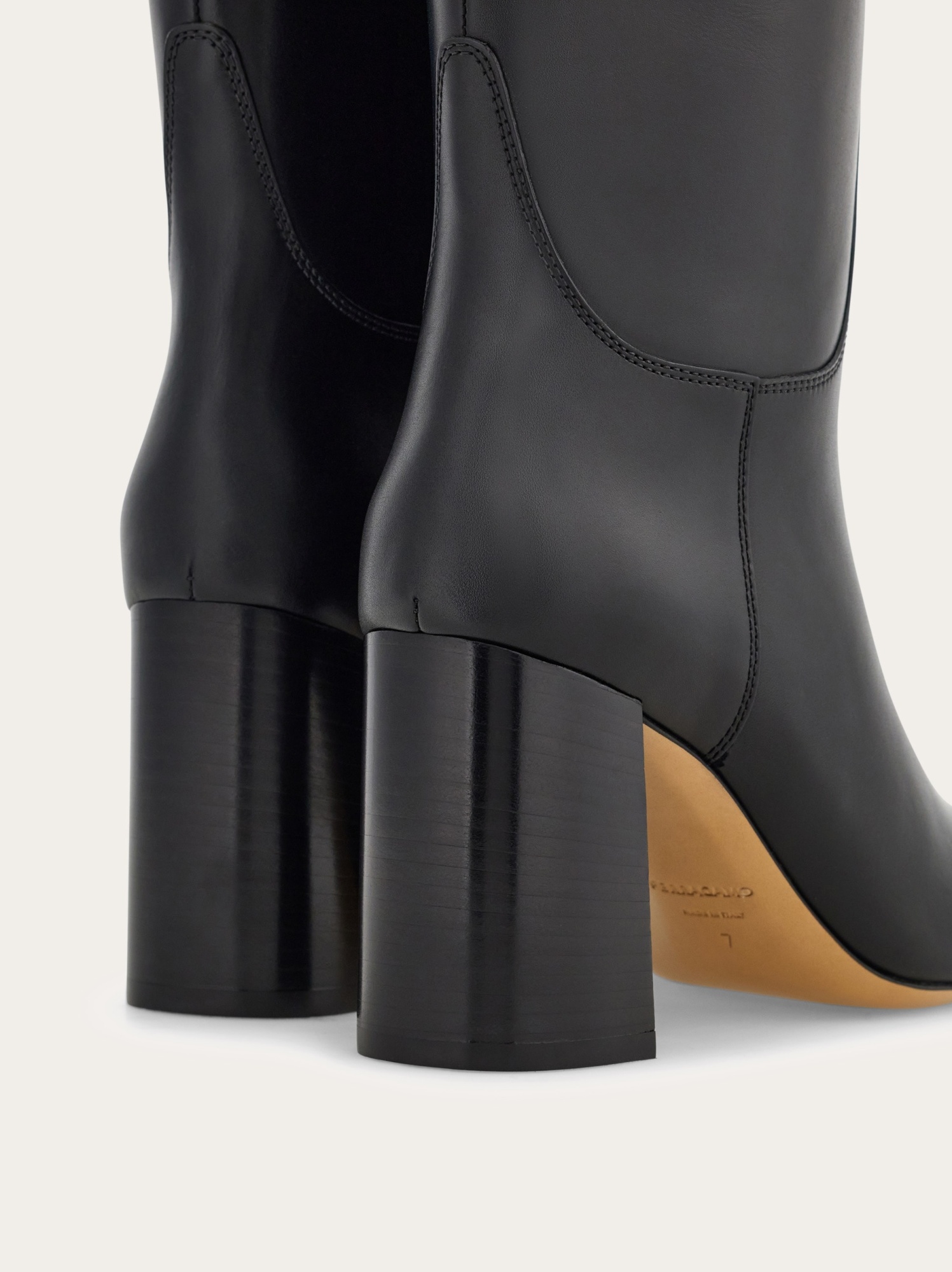 Ferragamo Hug Buckle Below-the-knee Boots In Black