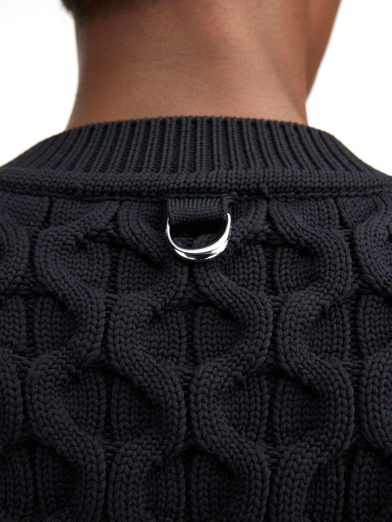 Jacquemus Honeycomb Knitted Sweater In Black