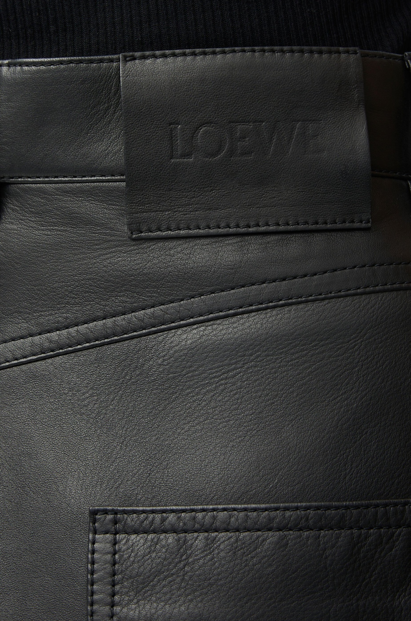 Loewe Lantern Pleated Casual Pants In Black