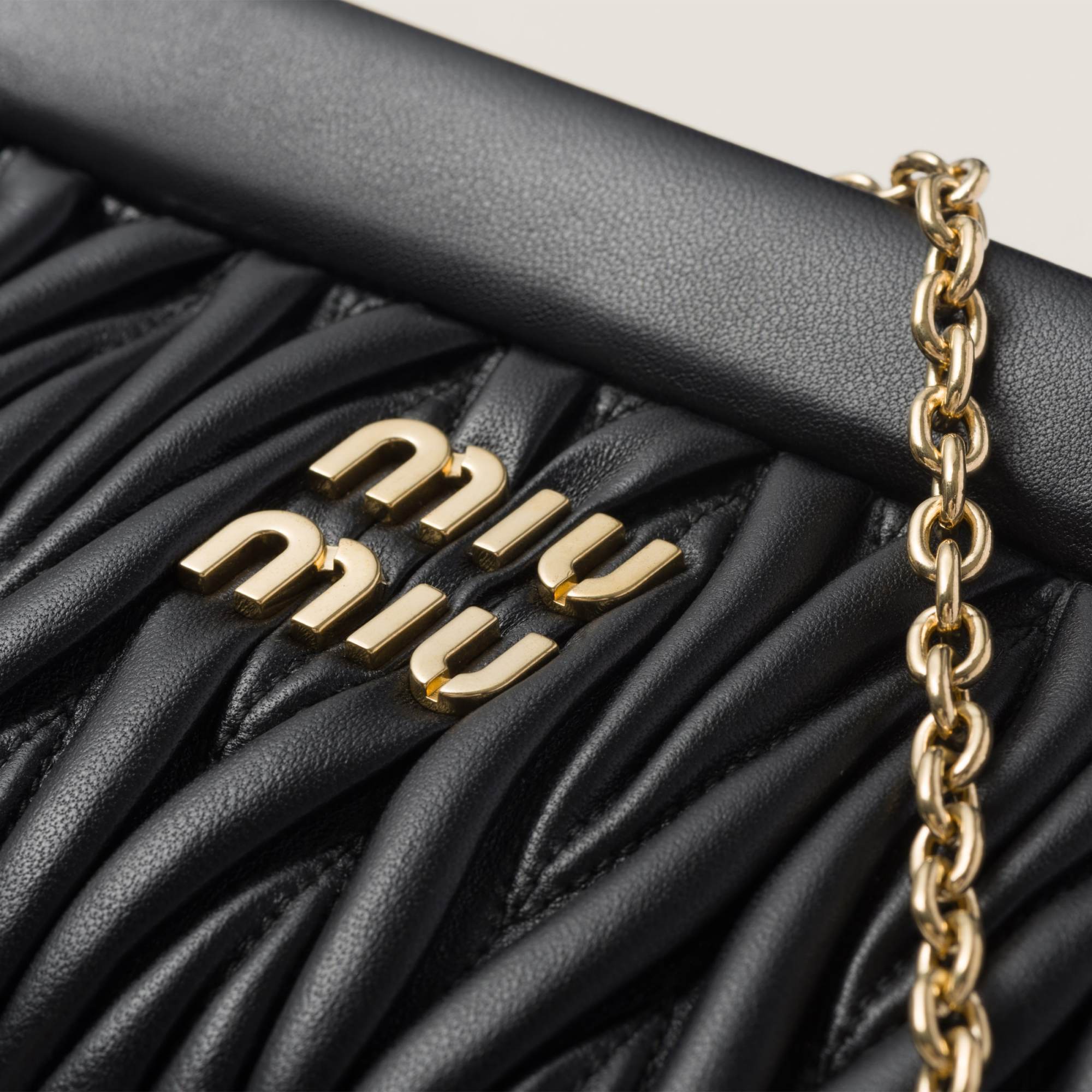 Miu Miu Woman Black Leather Crossbody Bag In Black