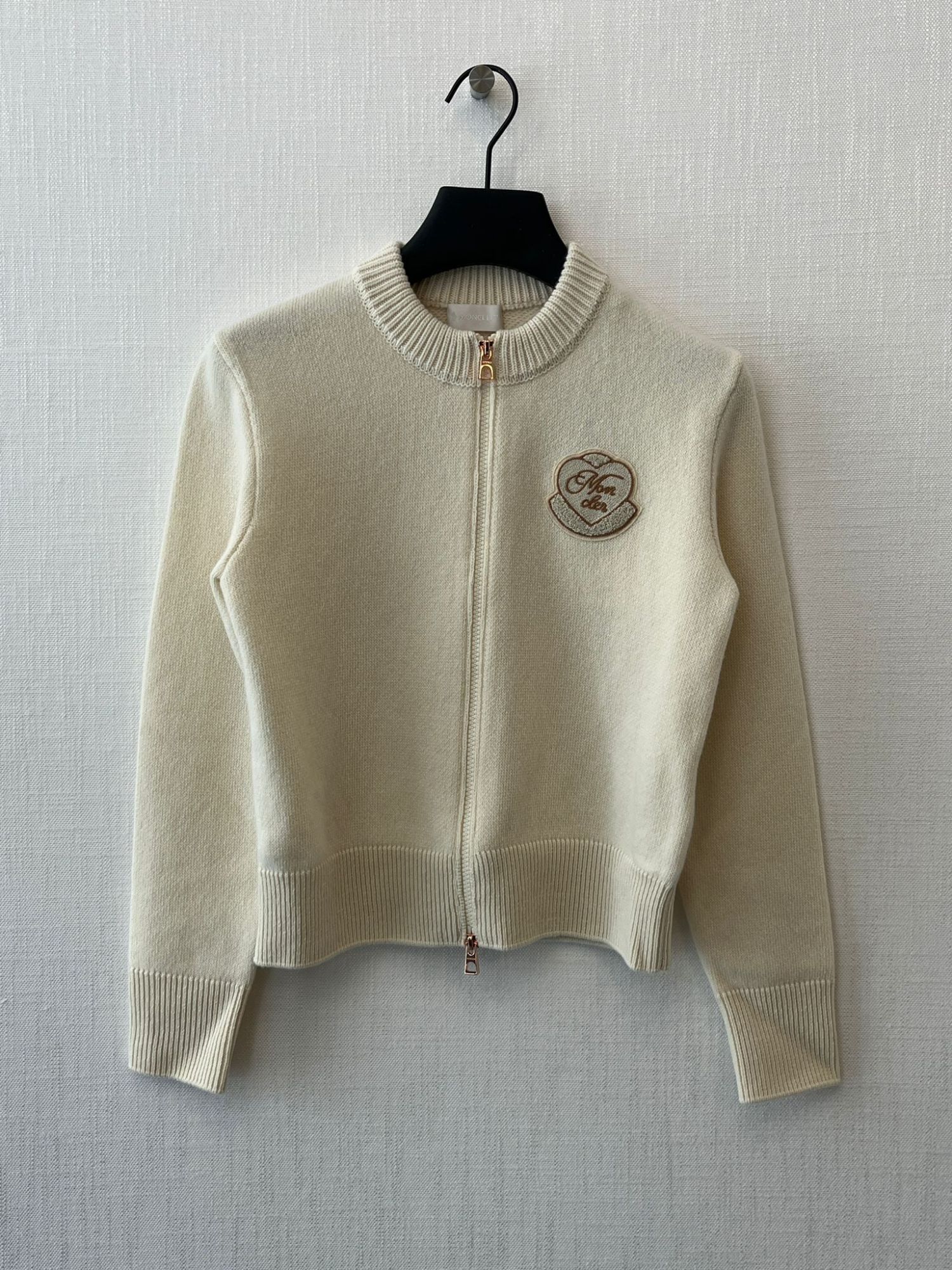 Moncler Long-sleeved Knitted Cardigan In White