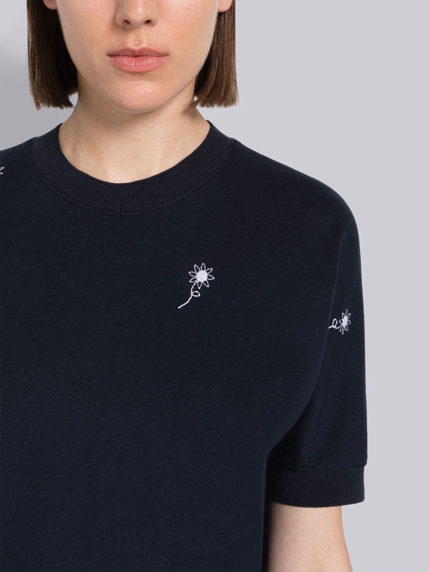 Thom Browne Floral Embroidery T-shirt In Black