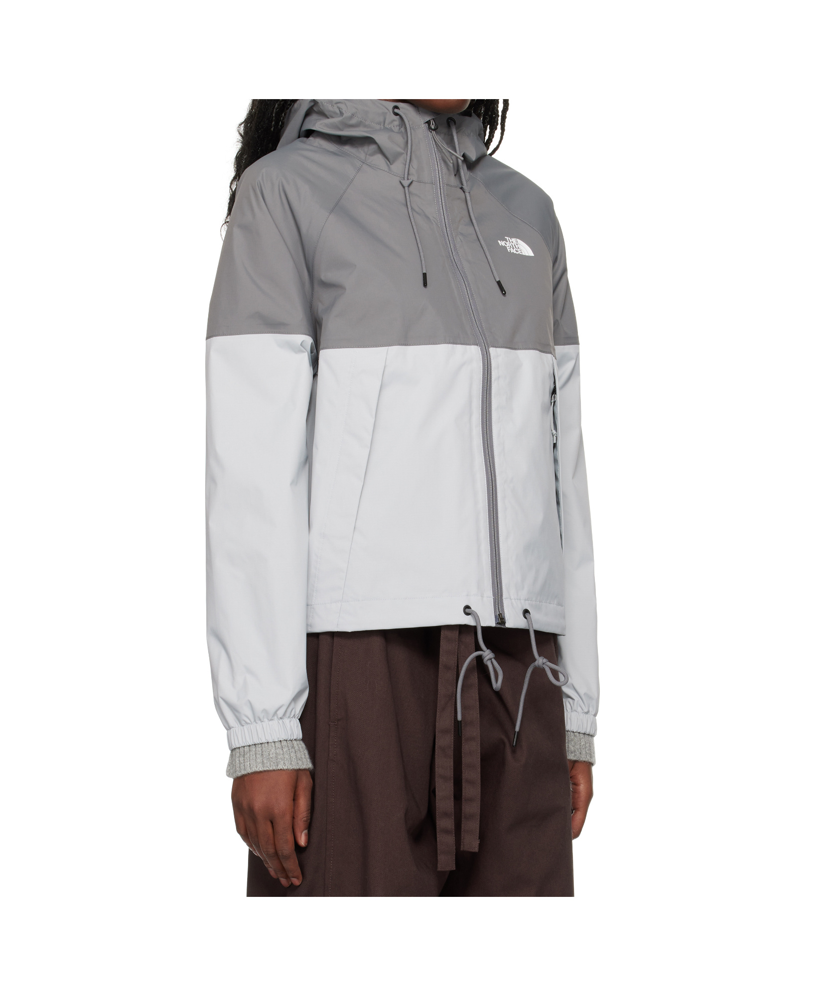 THE NORTH FACE LONG-SLEEVED HOODED JACKET