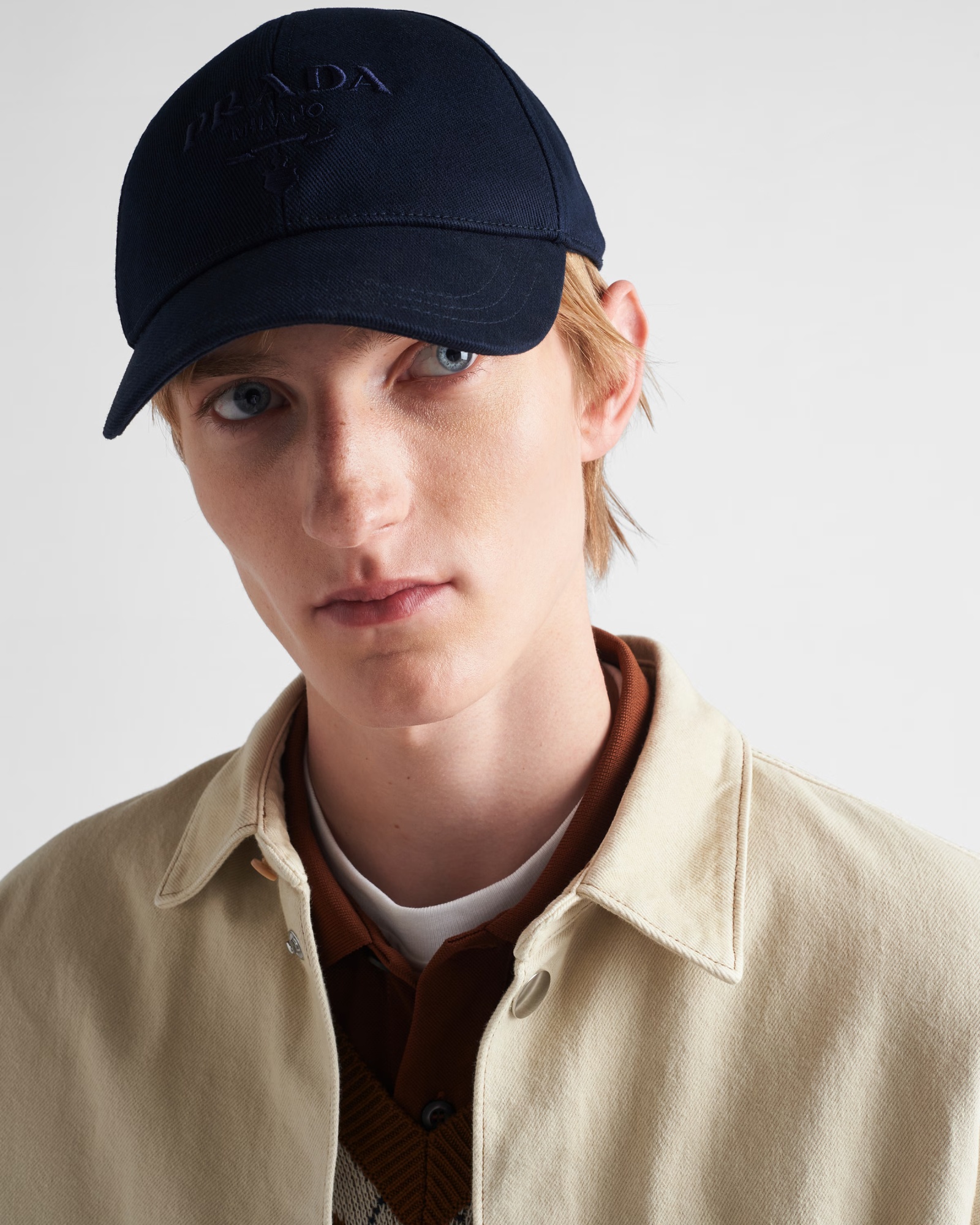 Prada Mens Black Drill Logo-embroidered Cotton-canvas Baseball Cap Xl In Black