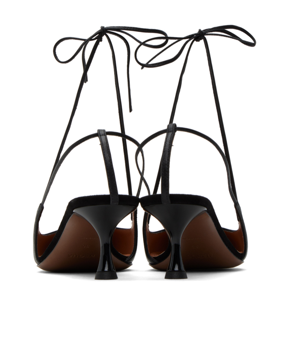Neous Pointed High Heels In Black