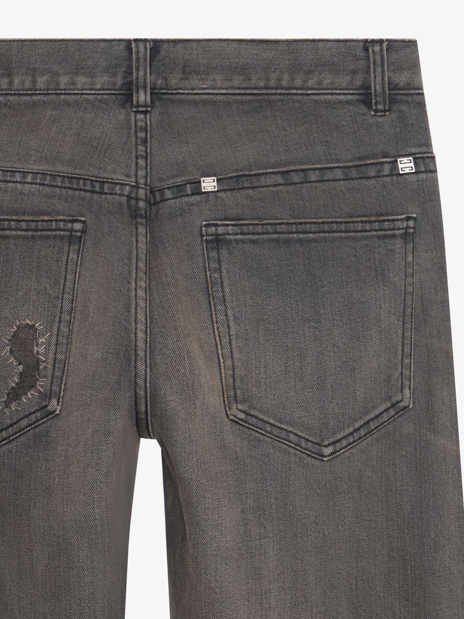 Givenchy Logo-plaque Distressed Straight Jeans In Black