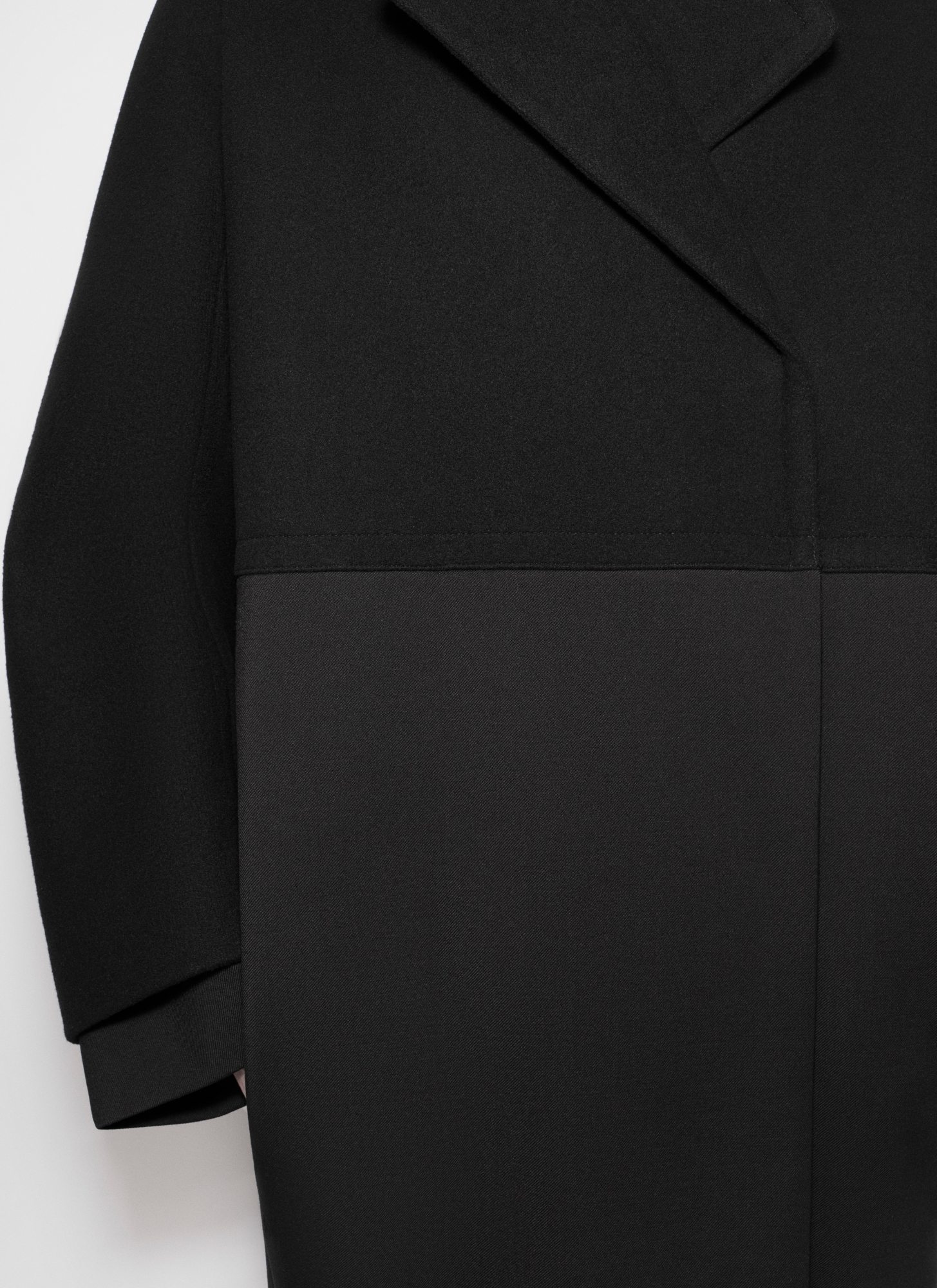 Alaïa Womens Noir Alaia Bi-colour Double-breasted Stretch-wool Coat In Black