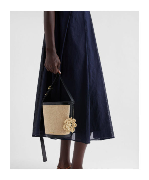 Jil Sander Logo-detailed Bucket Bag In Neutral