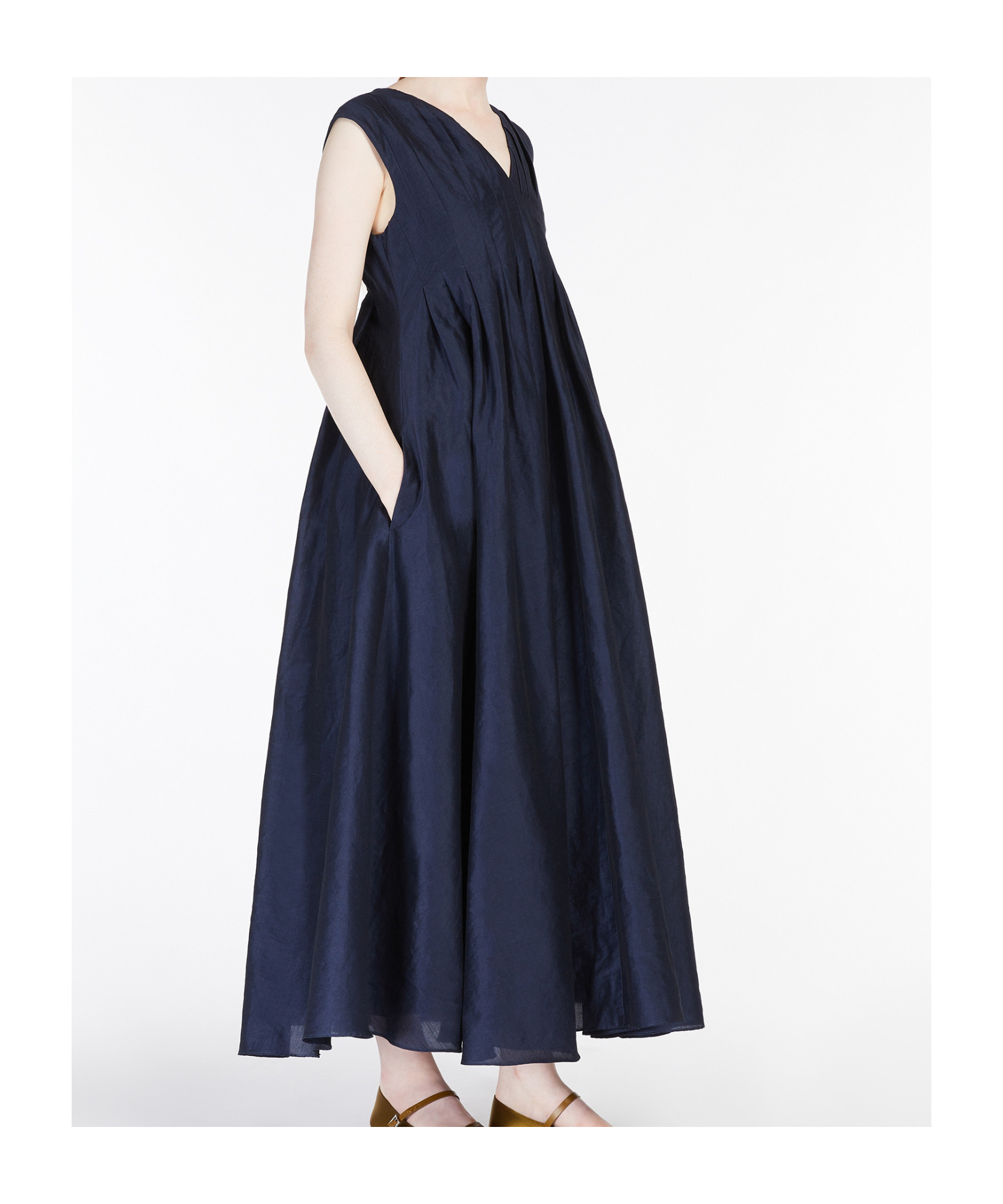 Max Mara Pleated Cotton And Ramie Dress In Navy