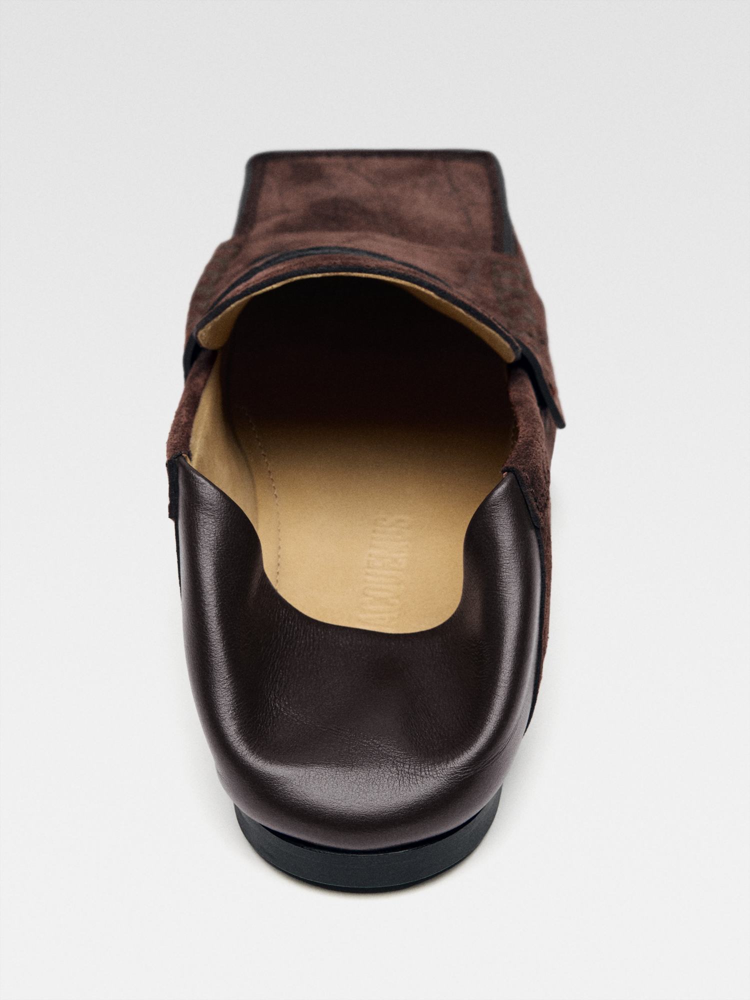 Jacquemus Square Head Loafer Shoes In Black