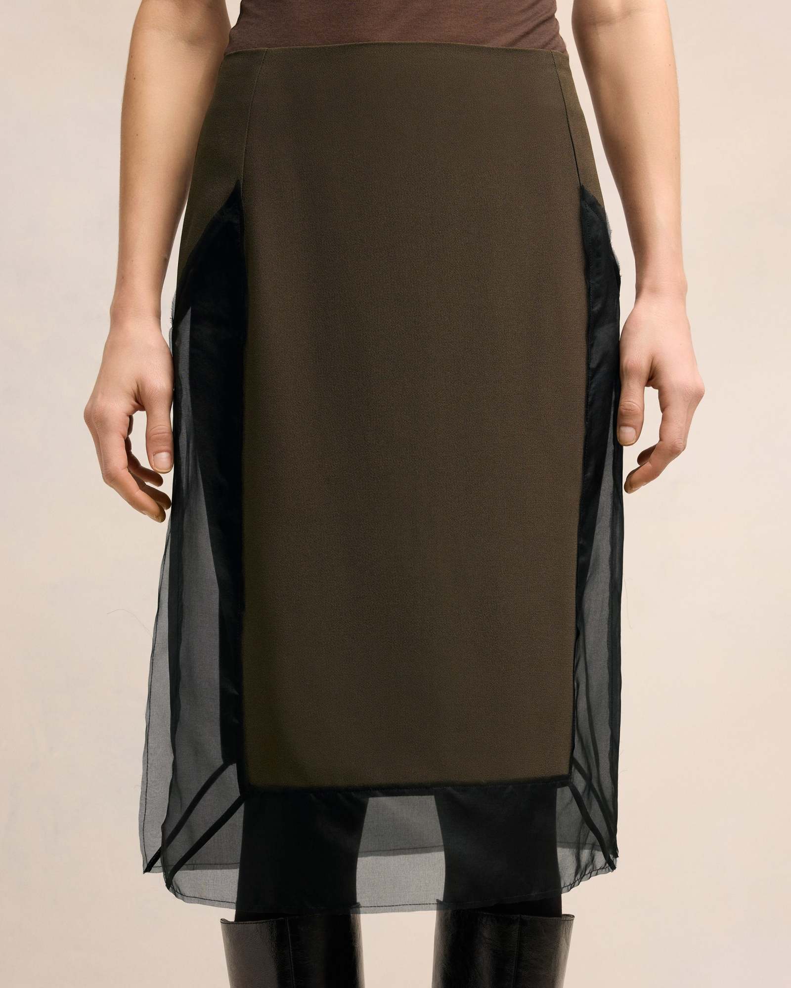 Ami Alexandre Mattiussi Tulle-panel Straight Skirt In Green