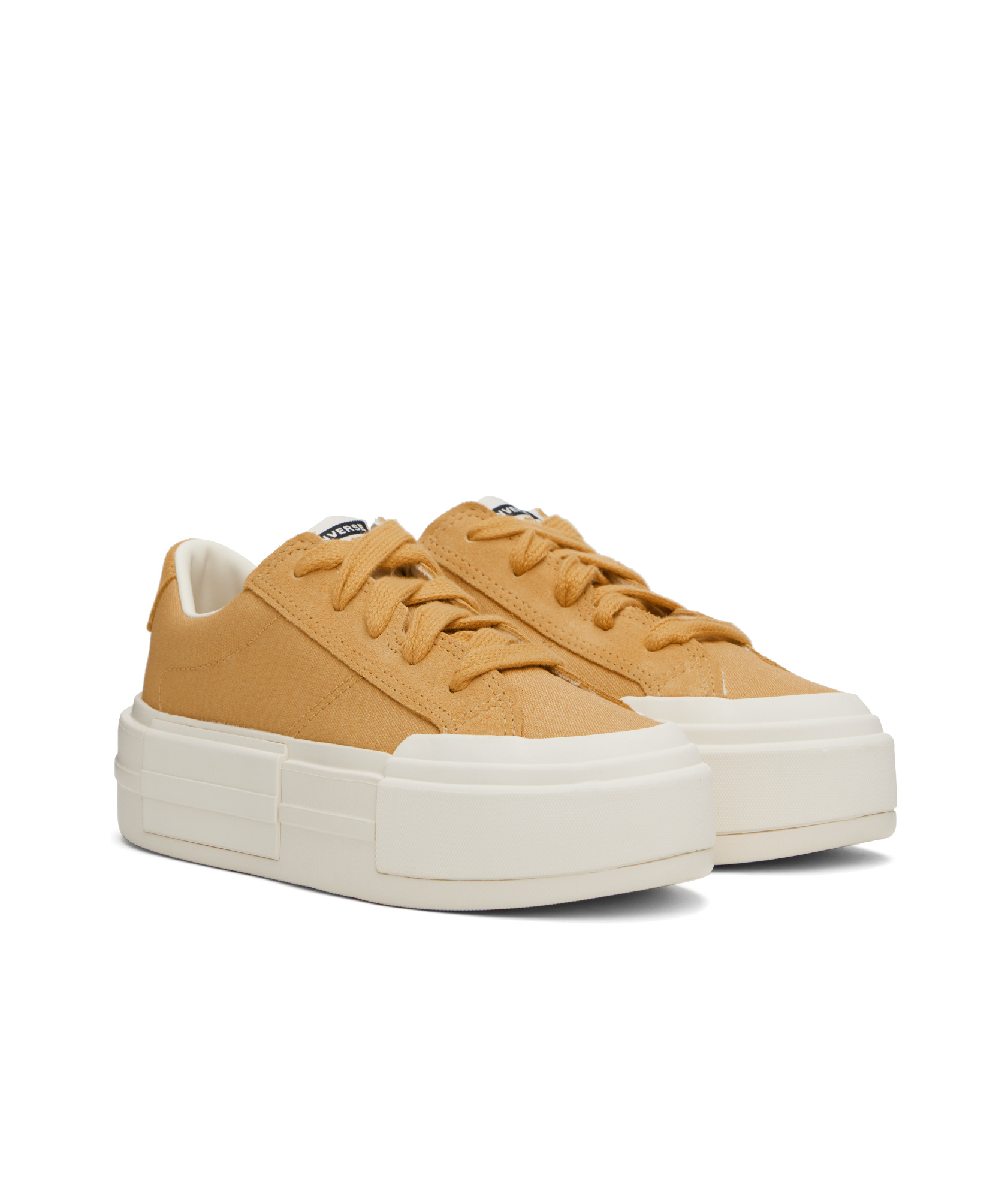 Converse Chuck Taylor All Star Cruise Low Top Sneakers In White