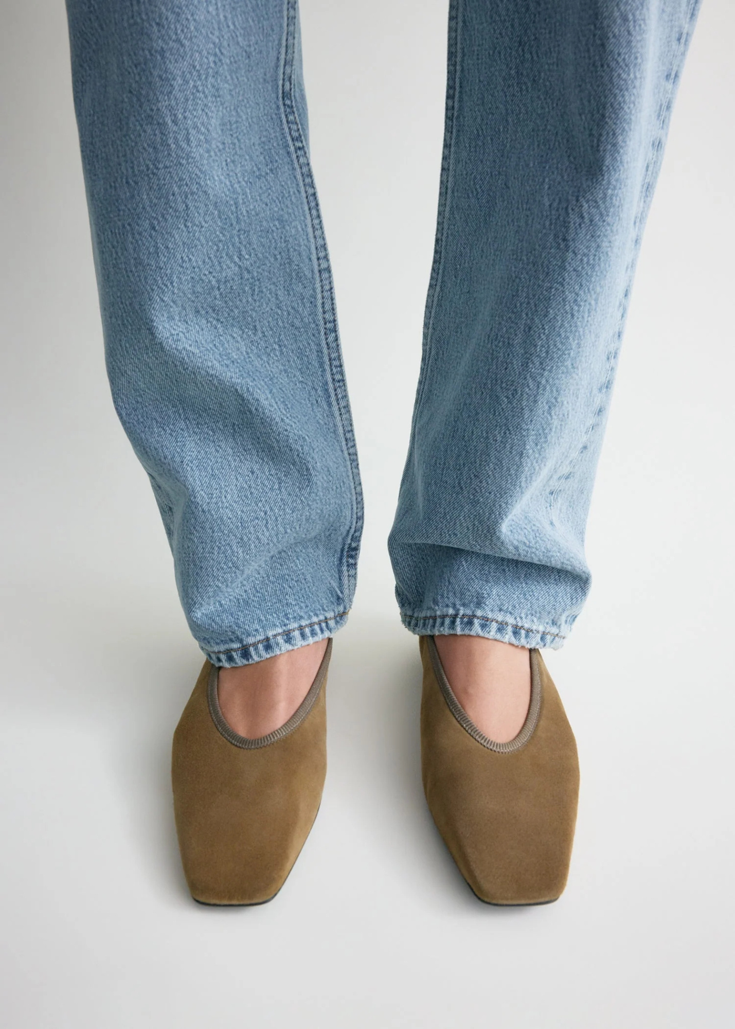 Totême Minimalist Suede Ballerinas Hazel In Brown