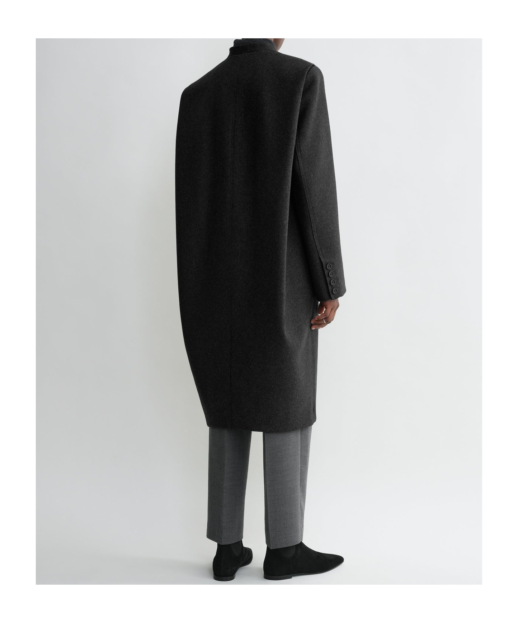 Totême Deep Pleat Coat In Black
