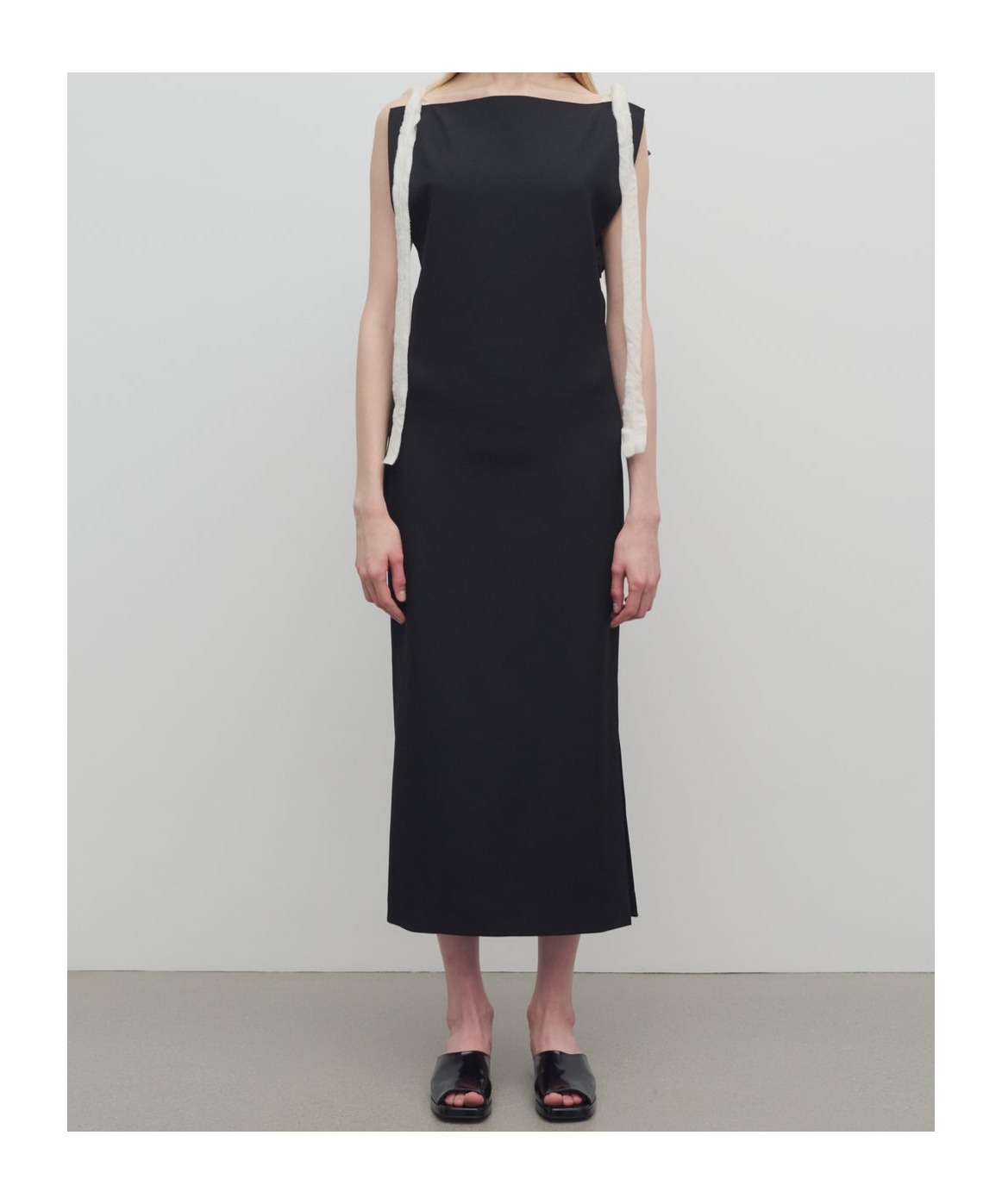 The Row Sleeveless Dress In Black