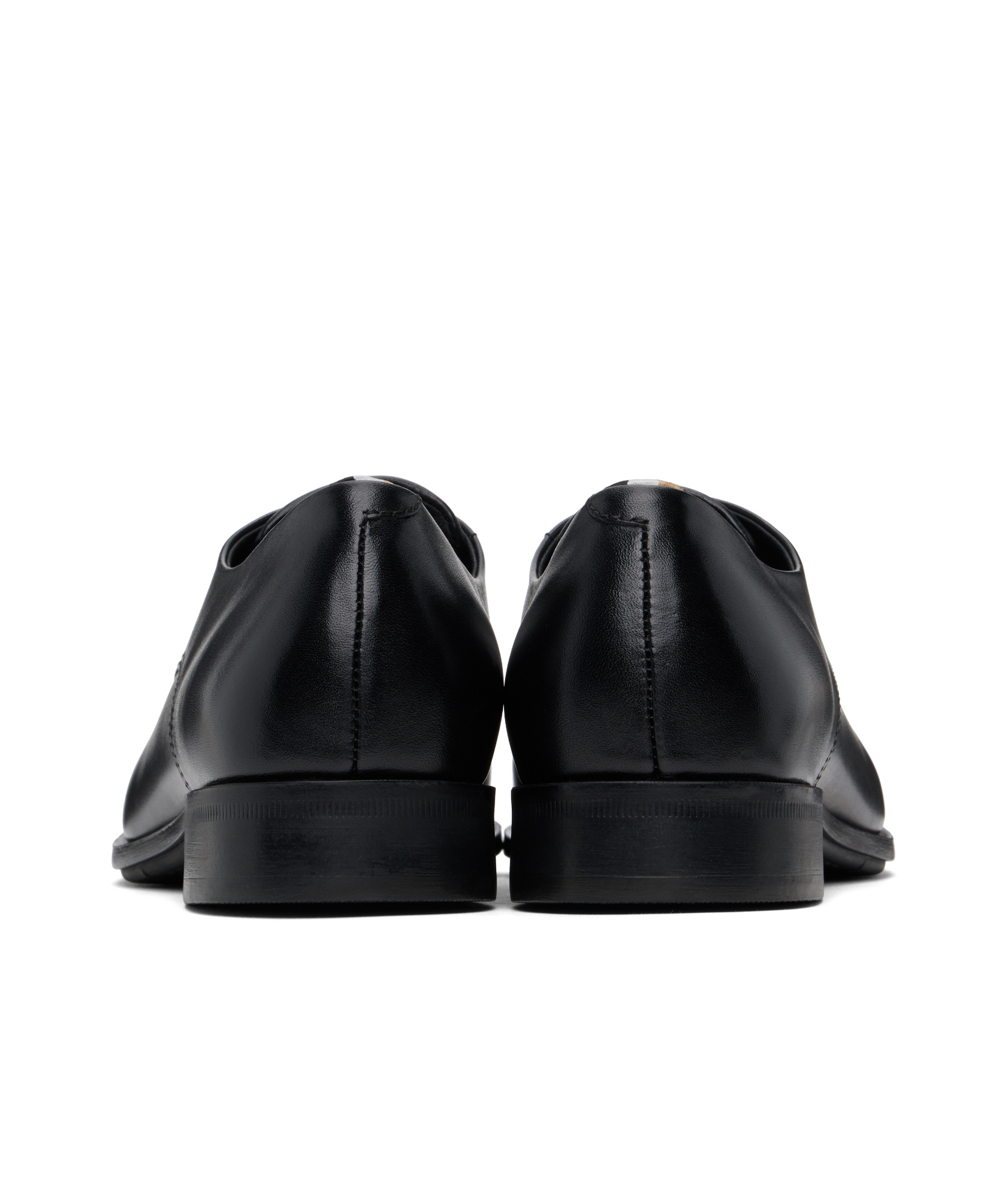 Hugo Boss Logo Embossed Business Dress Shoes In Black