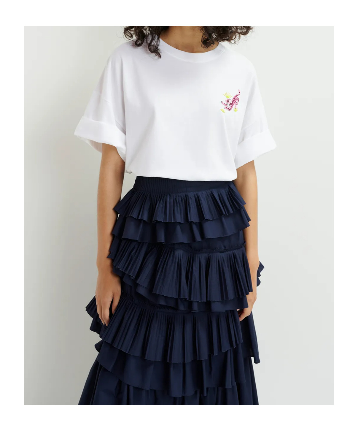 Essentiel Antwerp Hungle Embroidered Tshirt In White