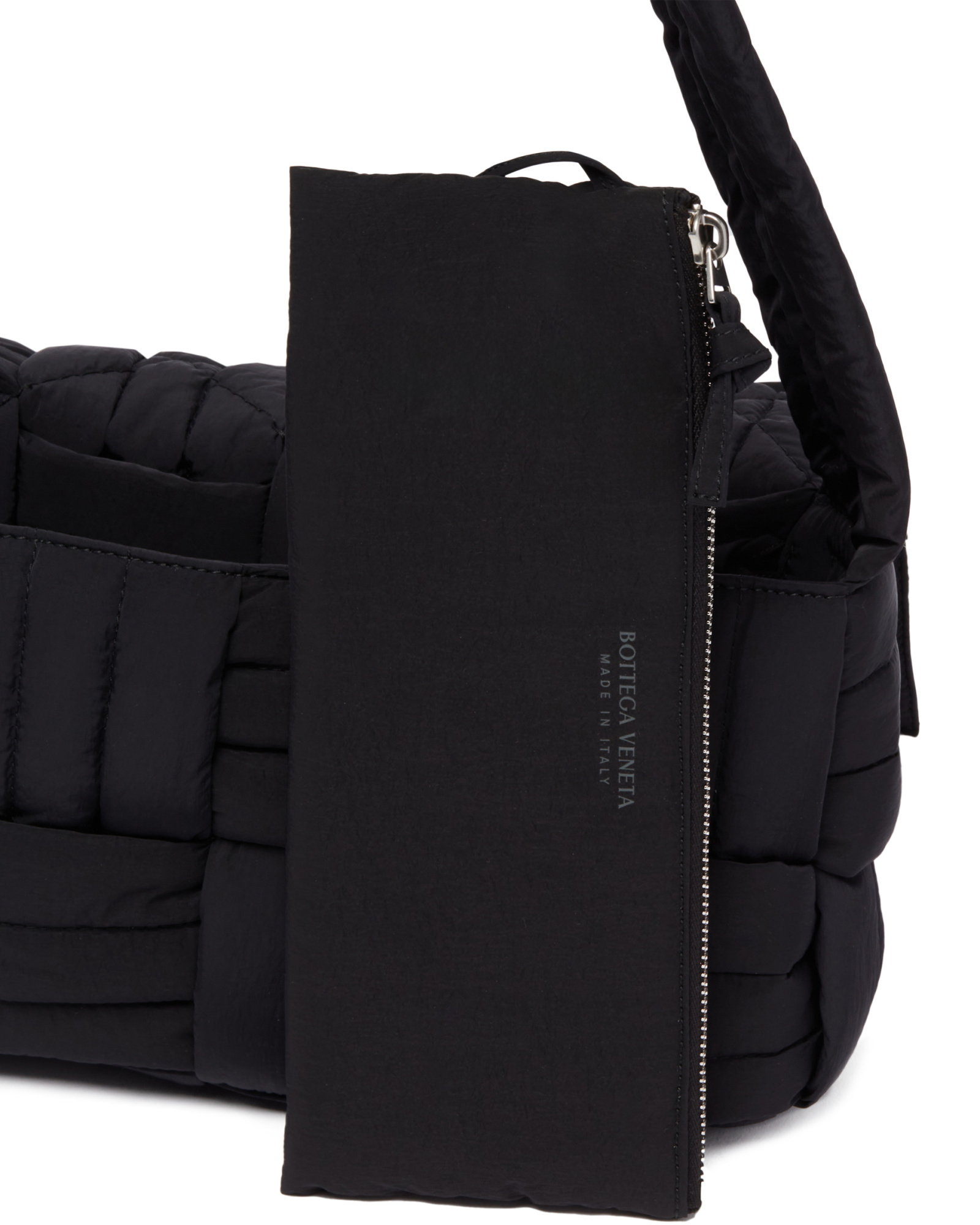 Bottega Veneta Intreccio Padded Shoulder Bag In Black