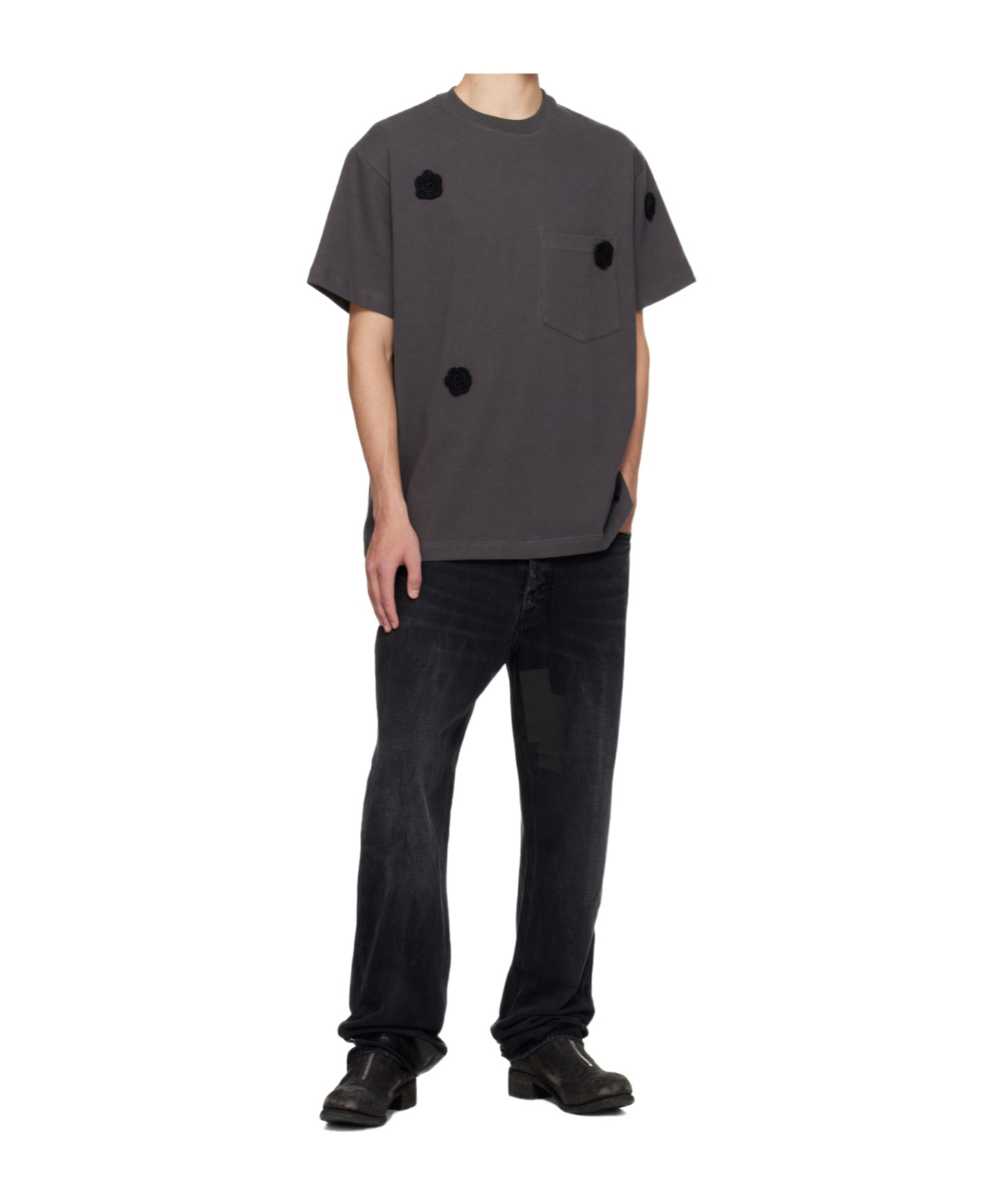 Song For The Mute Gray Daisy Standard T-shirt In Black