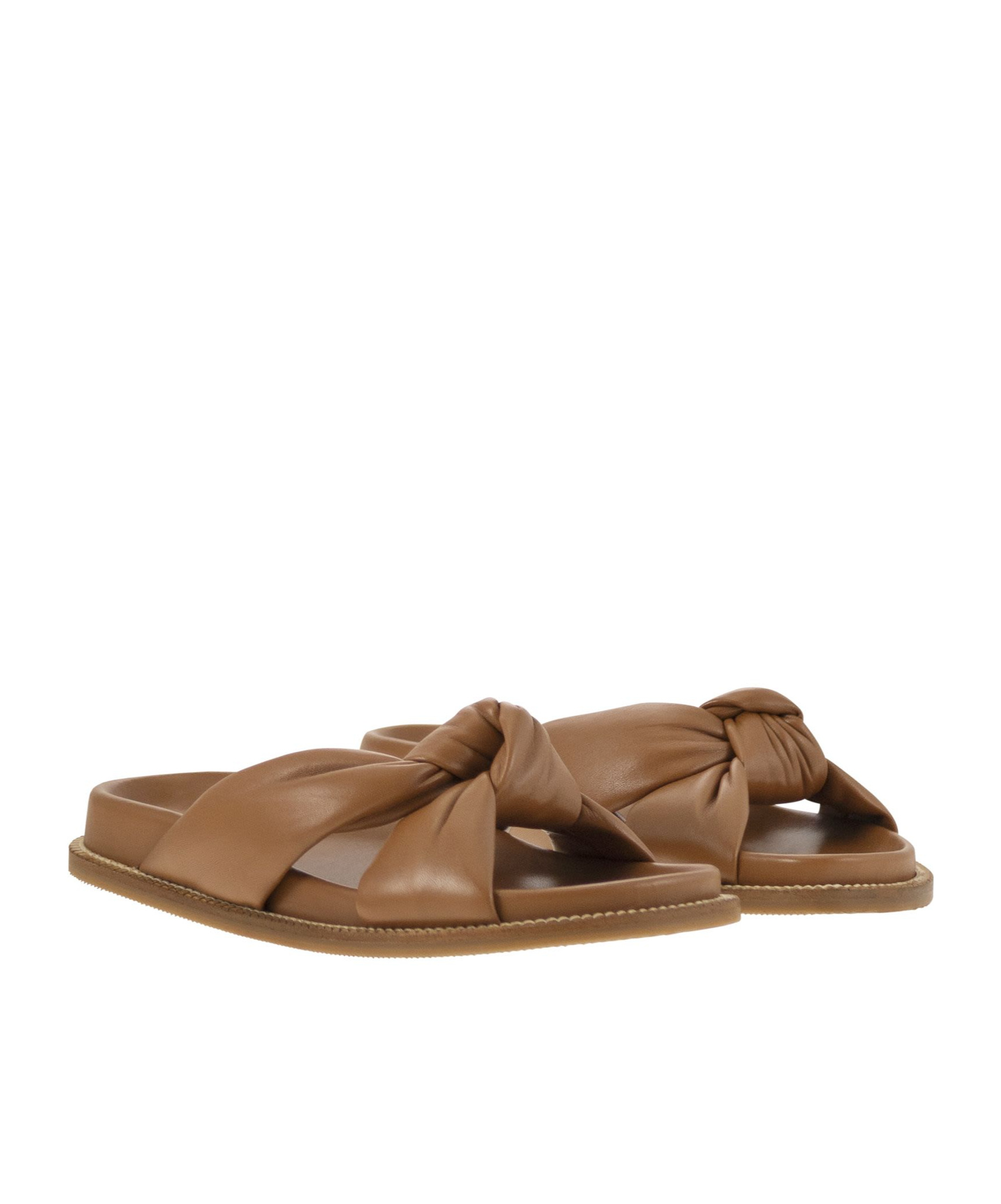Fabiana Filippi Leather Slipper With Fussbett And Knot In Brown