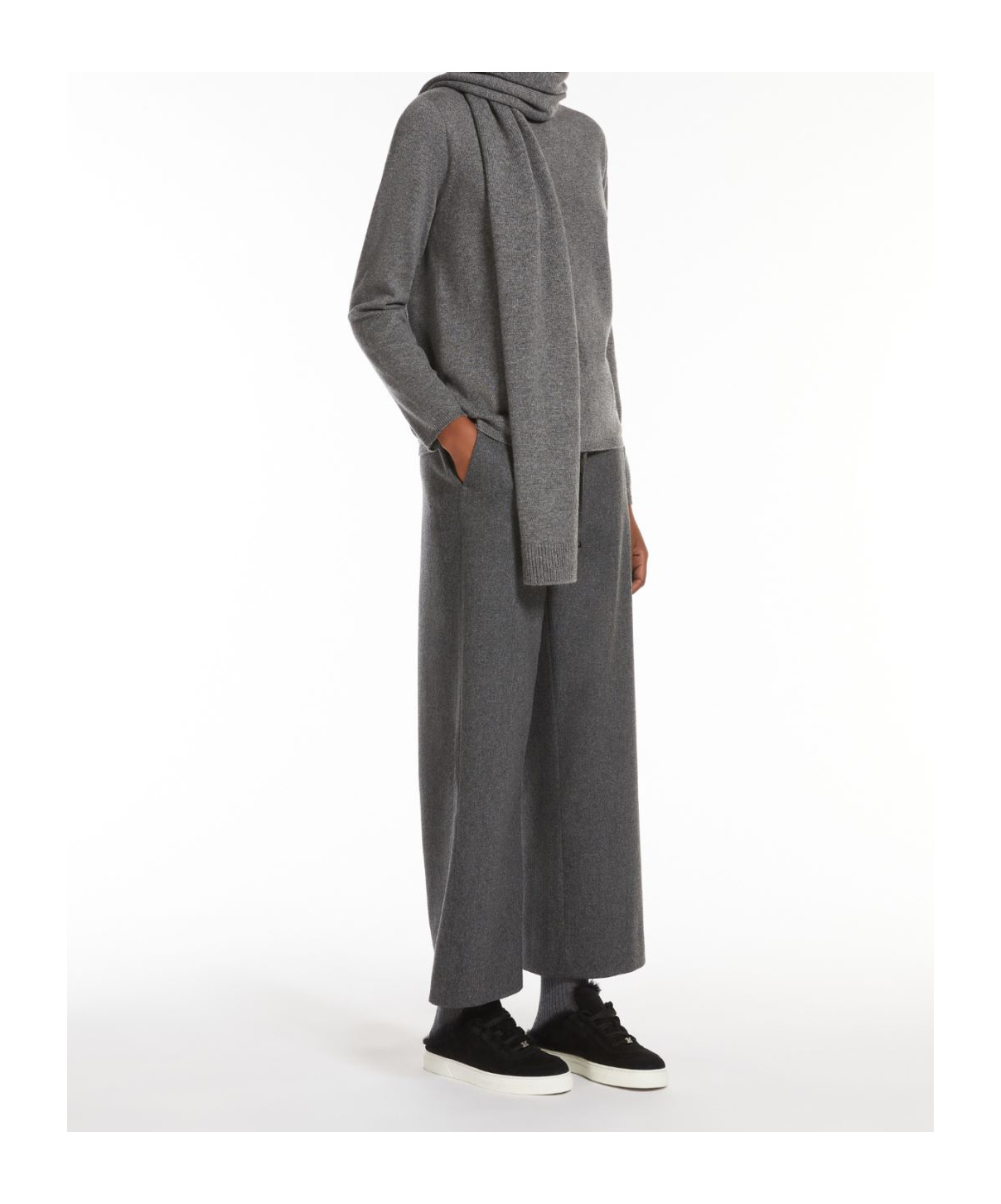 Max Mara Relaxed Fit Grey Sweater With Ribbed Details In Gray