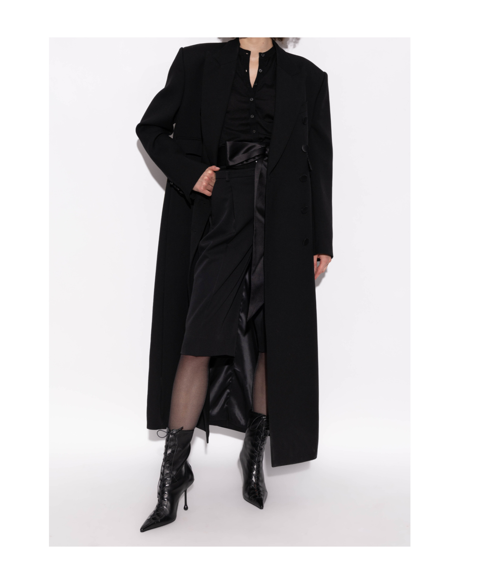 Dolce & Gabbana Cashmere And Silk Crewneck Cardigan In Black