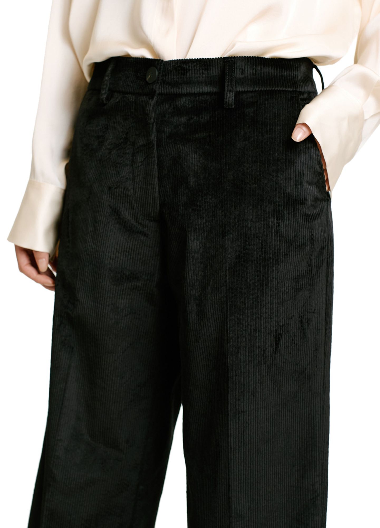 Momoní Dango Pants In Stretch Corduroy In Black