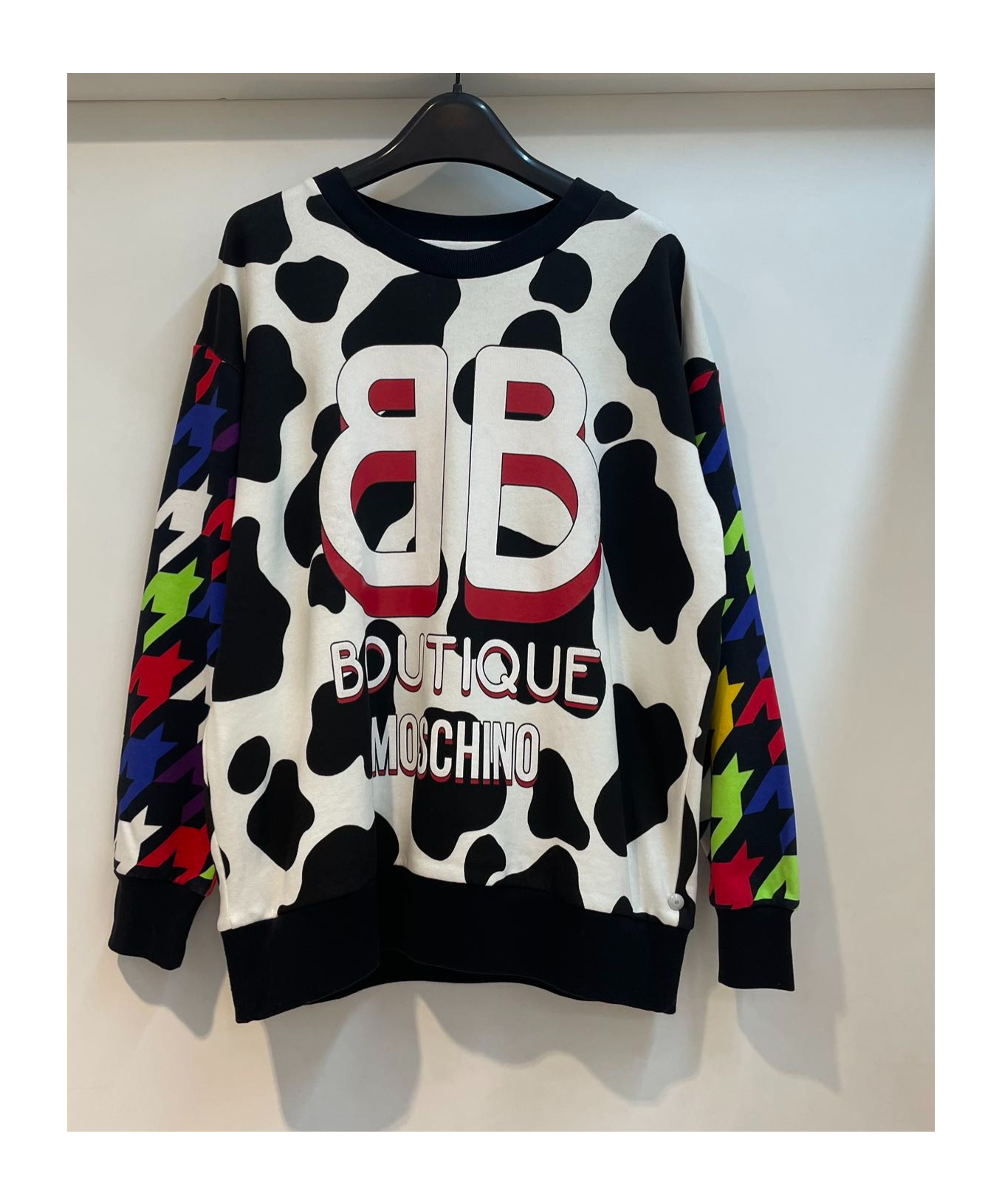 Moschino Round Collar Printed Sweatshirt In Black