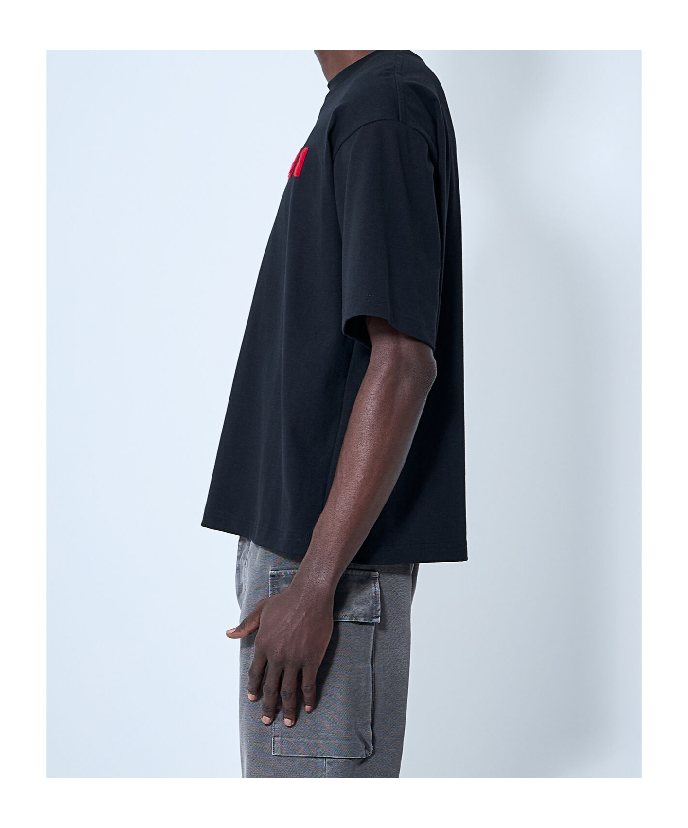 Shop Marni Logo-embroidered T-shirt In Black